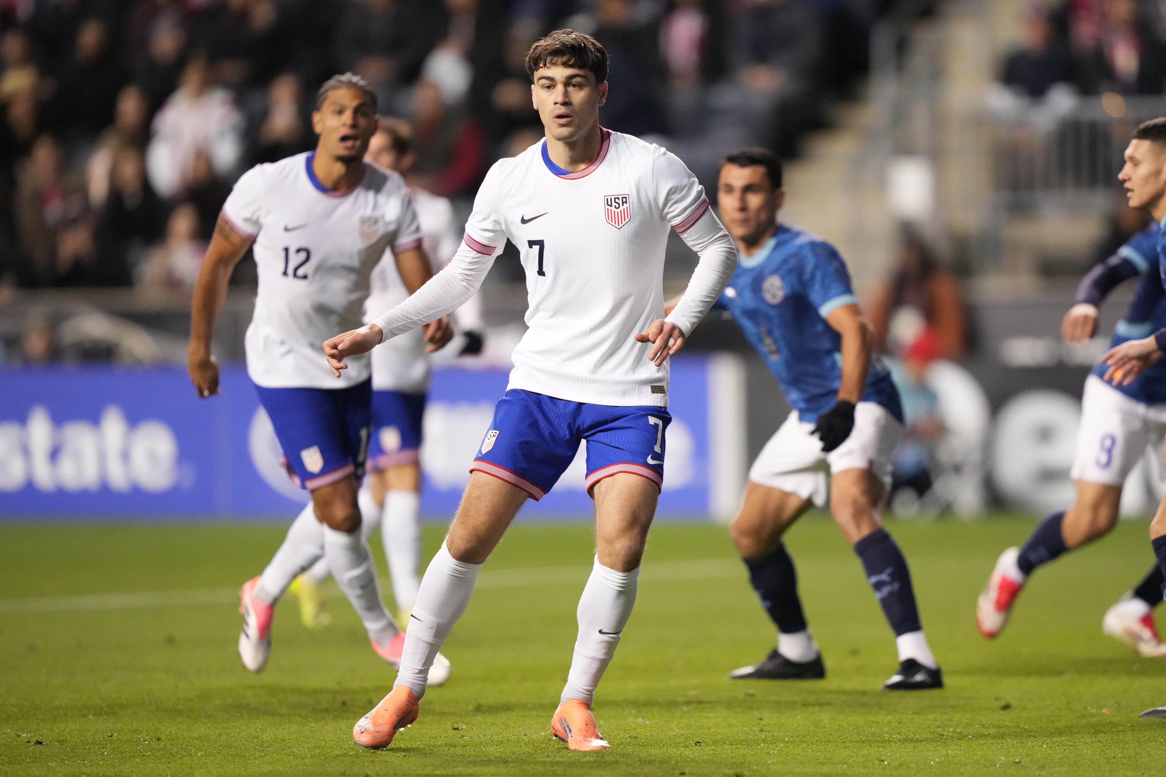 United States midfielder Gio Reyna (7) is featured in our United States vs. Uruguay prediction, betting odds, and expert picks.