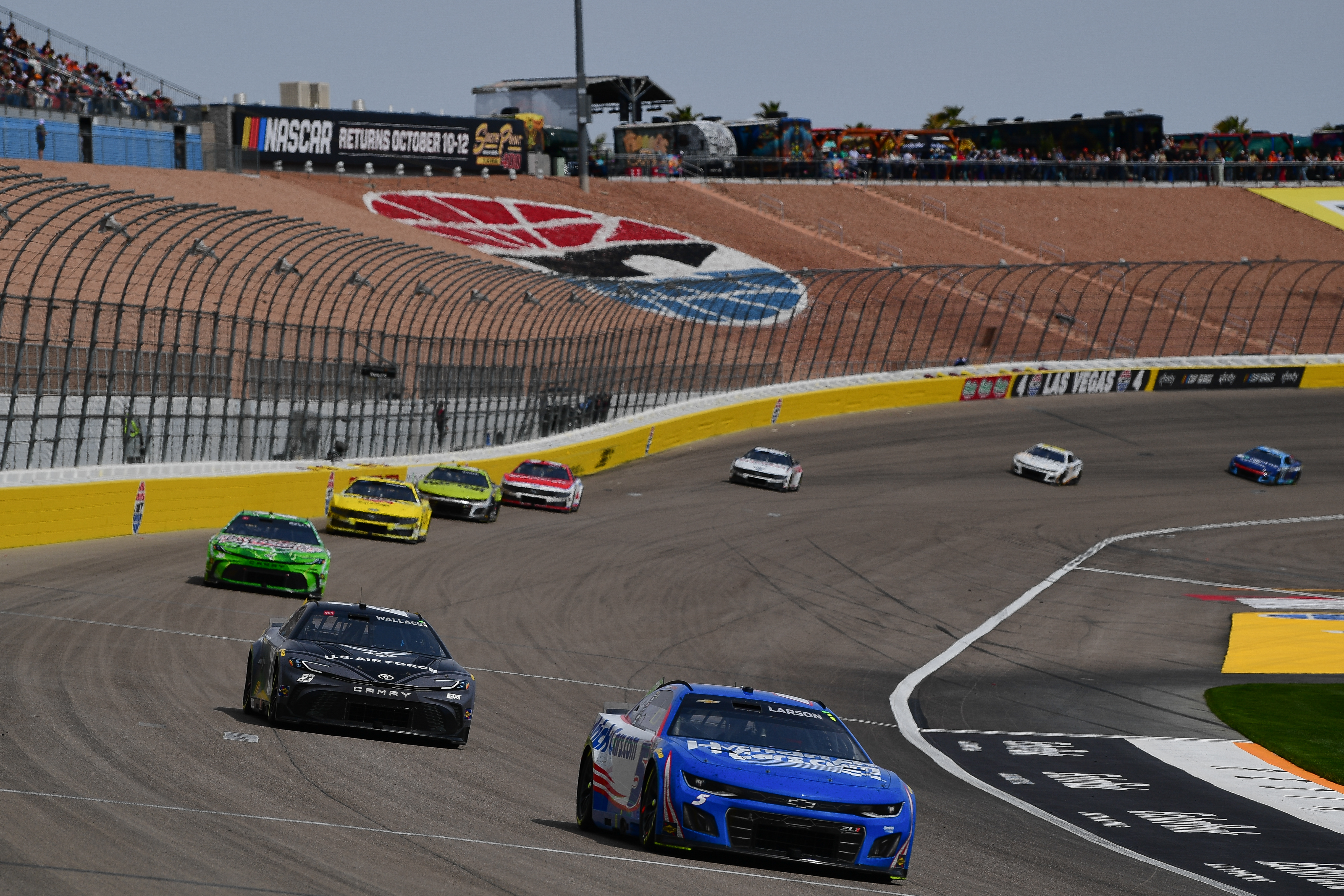 NASCAR Cup Series driver Kyle Larson (5) leads a group during the Pennzoil 400 at Las Vegas Motor Speedway.