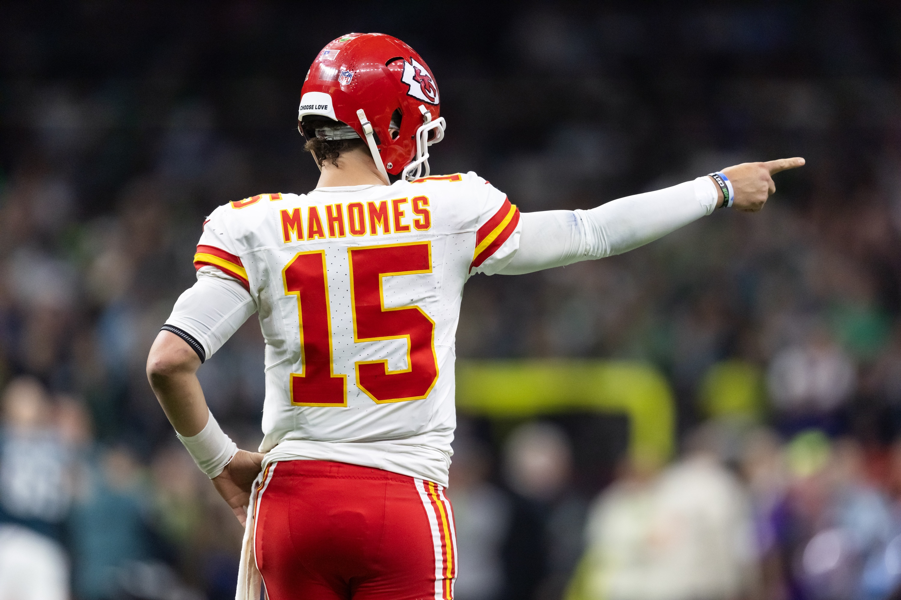 Broncos vs. Chiefs Early Odds & Prediction: NFL Week 17 Christmas Day Expert Picks