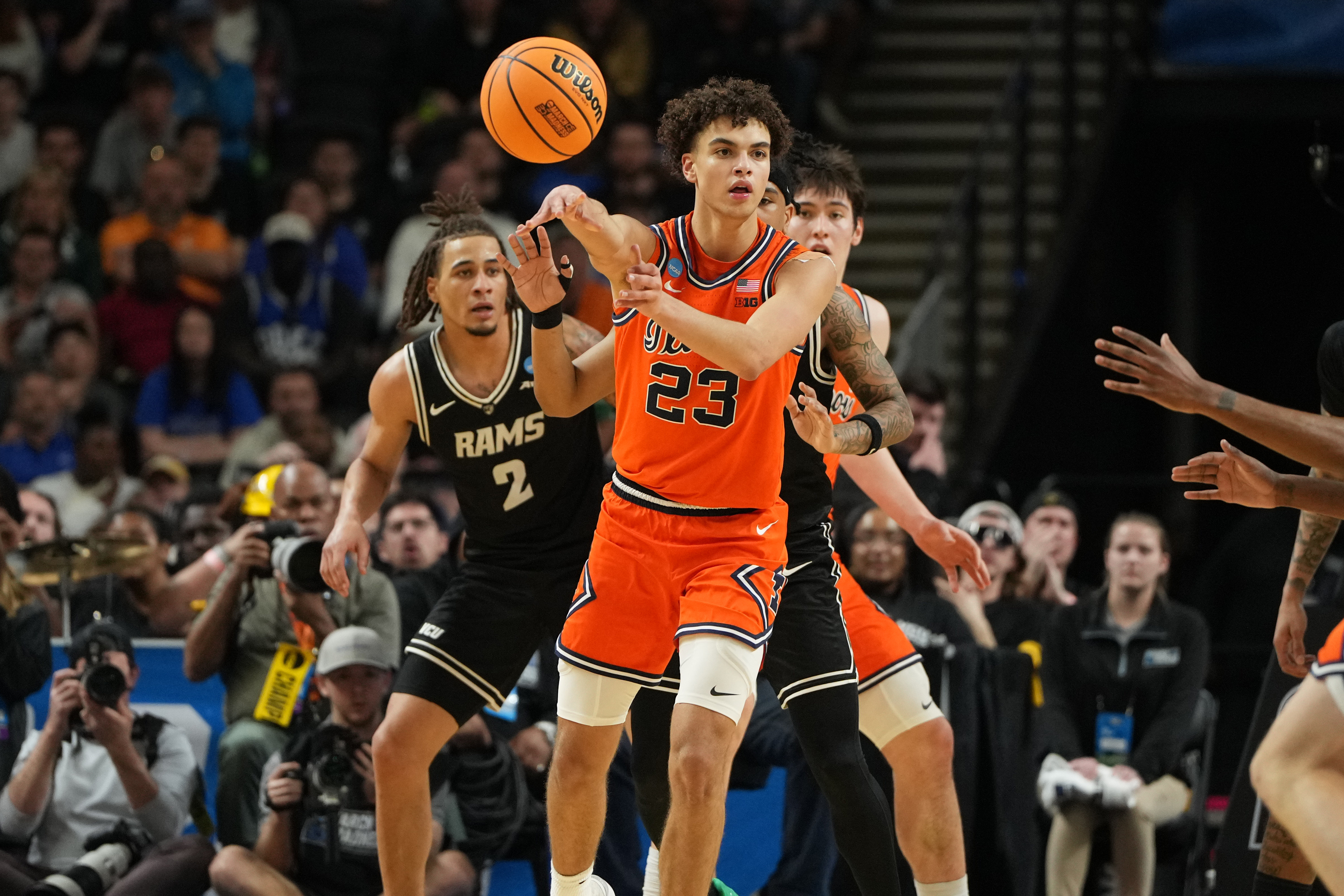 Illinois' Keaton Wagler (23) is the focus of our Illinois vs. Houston player props.