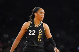 Las Vegas Aces forward Aja Wilson (22) competes as we offer our bext Lynx vs. Aces prediction and expert picks for Tuesday's WNBA matchup at Michelob ULTRA Arena in Paradise, Nev.