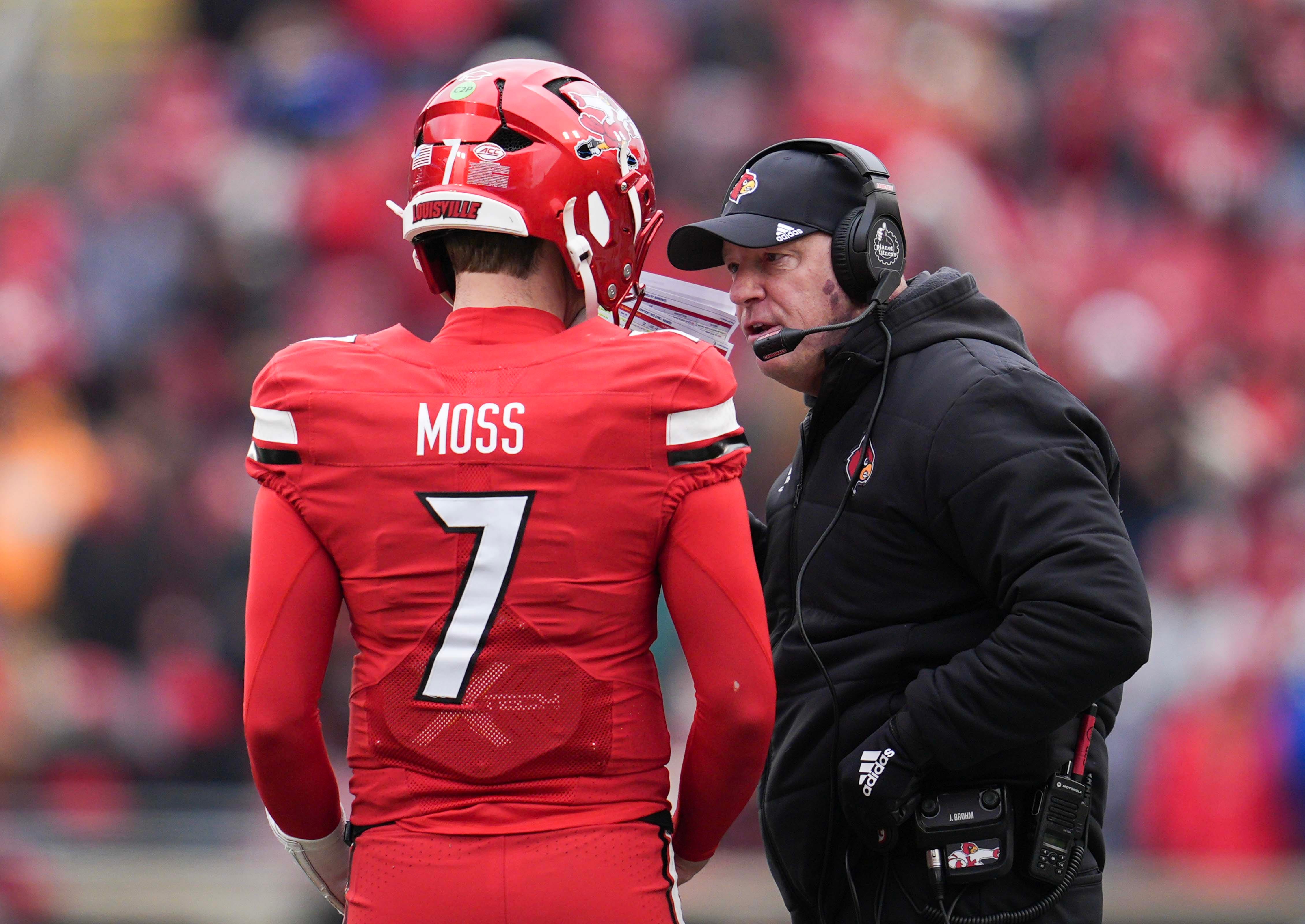 Louisville QB Miller Moss and head coach Jeff Brohm are key to our Toledo vs. Louisville predictions for the Boca Raton Bowl