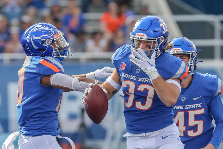 Running back Tyler Crowe of the Boise State Broncos celebrates after a kickoff fumble recover during second half against the UT Martin Skyhawks at Albertsons Stadium. Photo by Loren Orr / Getty Images via AFP.