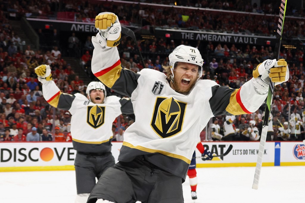 Panthers vs. Golden Knights Game 5 Picks, Predictions & Odds: Vegas Always Wins