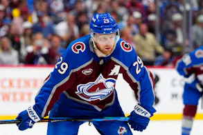 Stars vs. Avalanche Prediction & Odds: NHL Picks (Oct. 14)