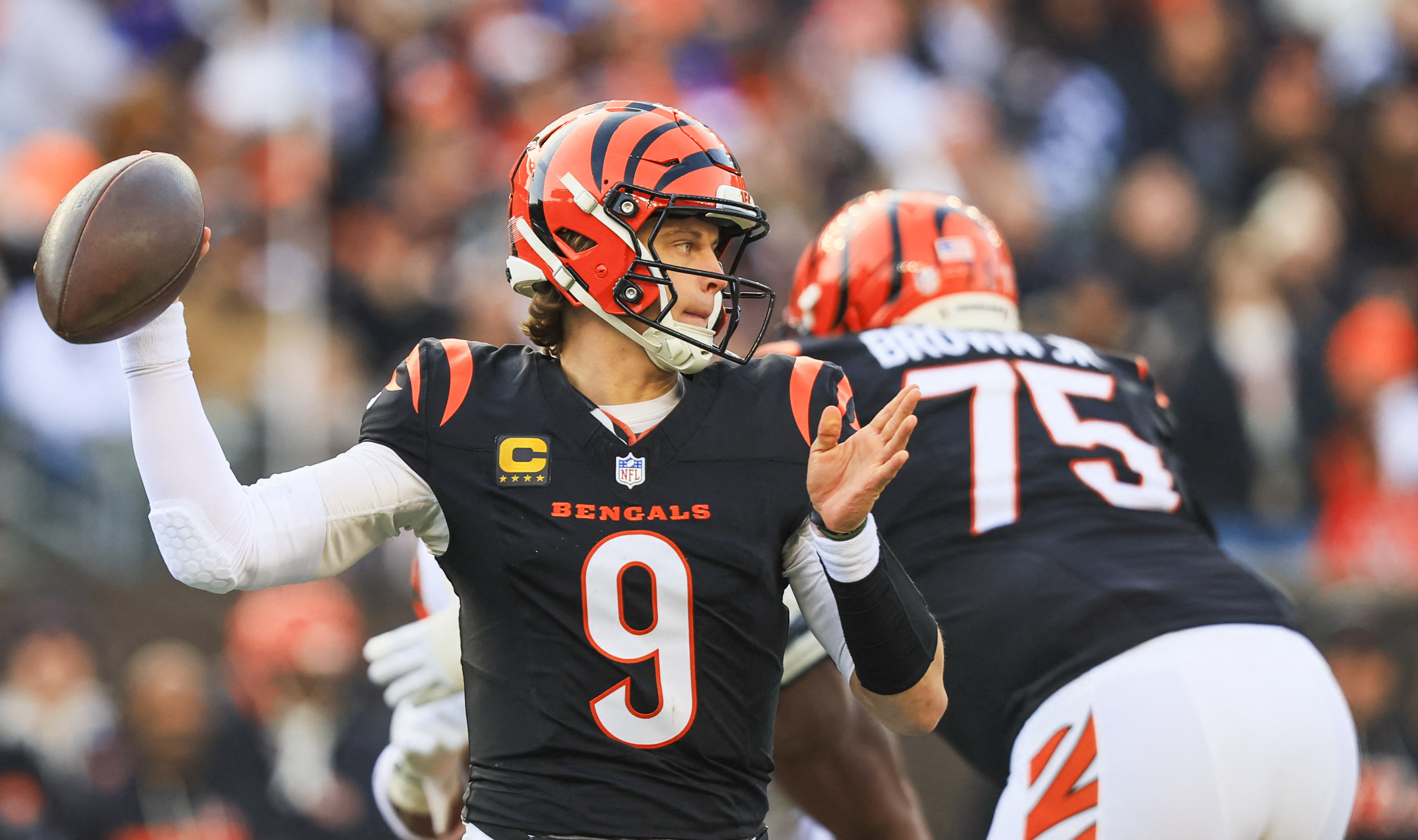 Cincinnati Bengals quarterback Joe Burrow passes as we make our best Buccaneers vs. Bengals prediction.