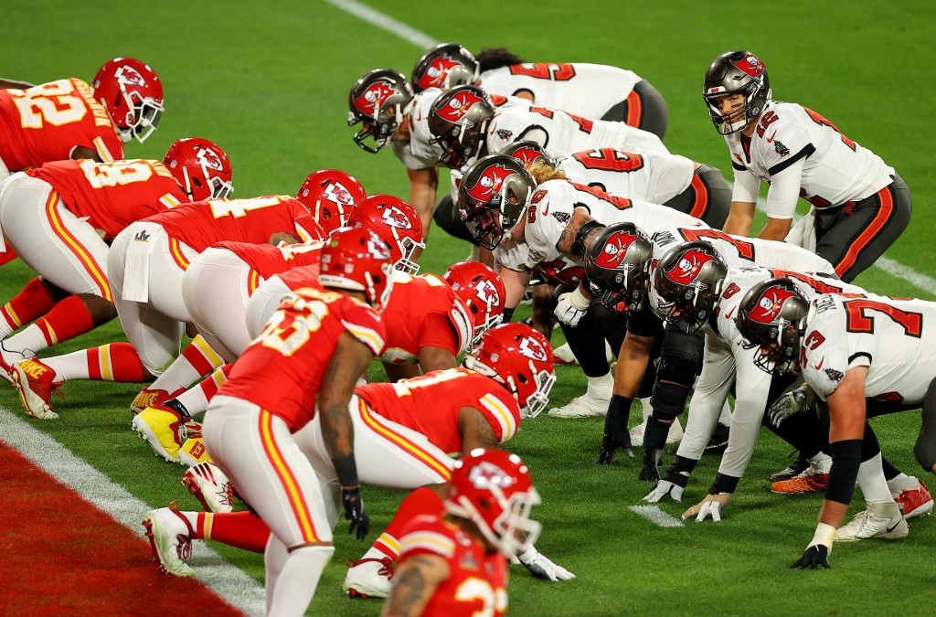 NFL picks Week 4 2022: Buccaneers or Chiefs in Super Bowl rematch