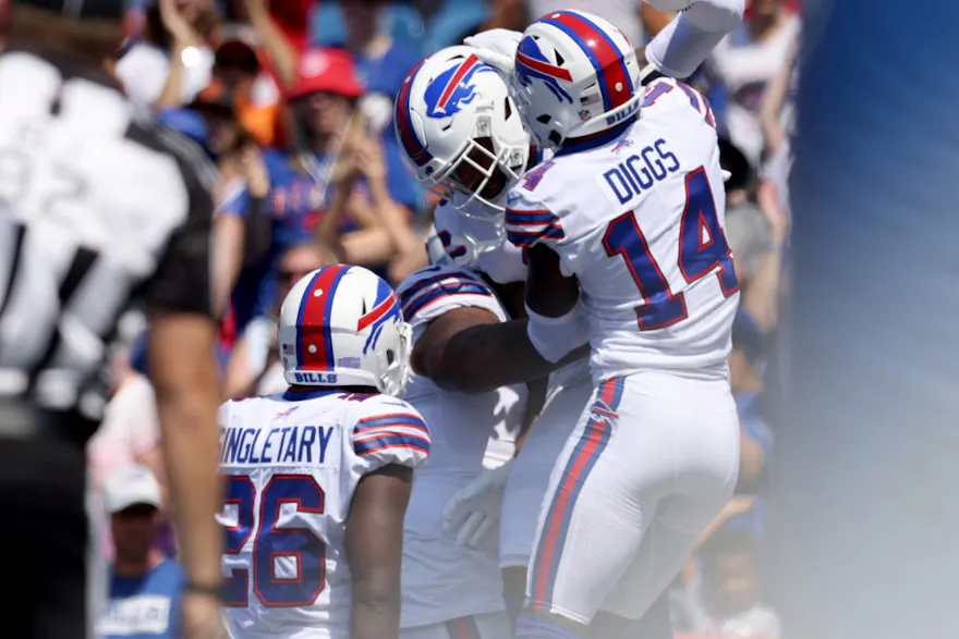 Gabriel Davis scores a touchdown at Highmark Stadium on August 20, 2022.