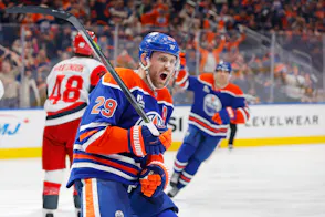 NHL Predictions Today: Odds, Picks & Best Bets for Monday, Oct. 26