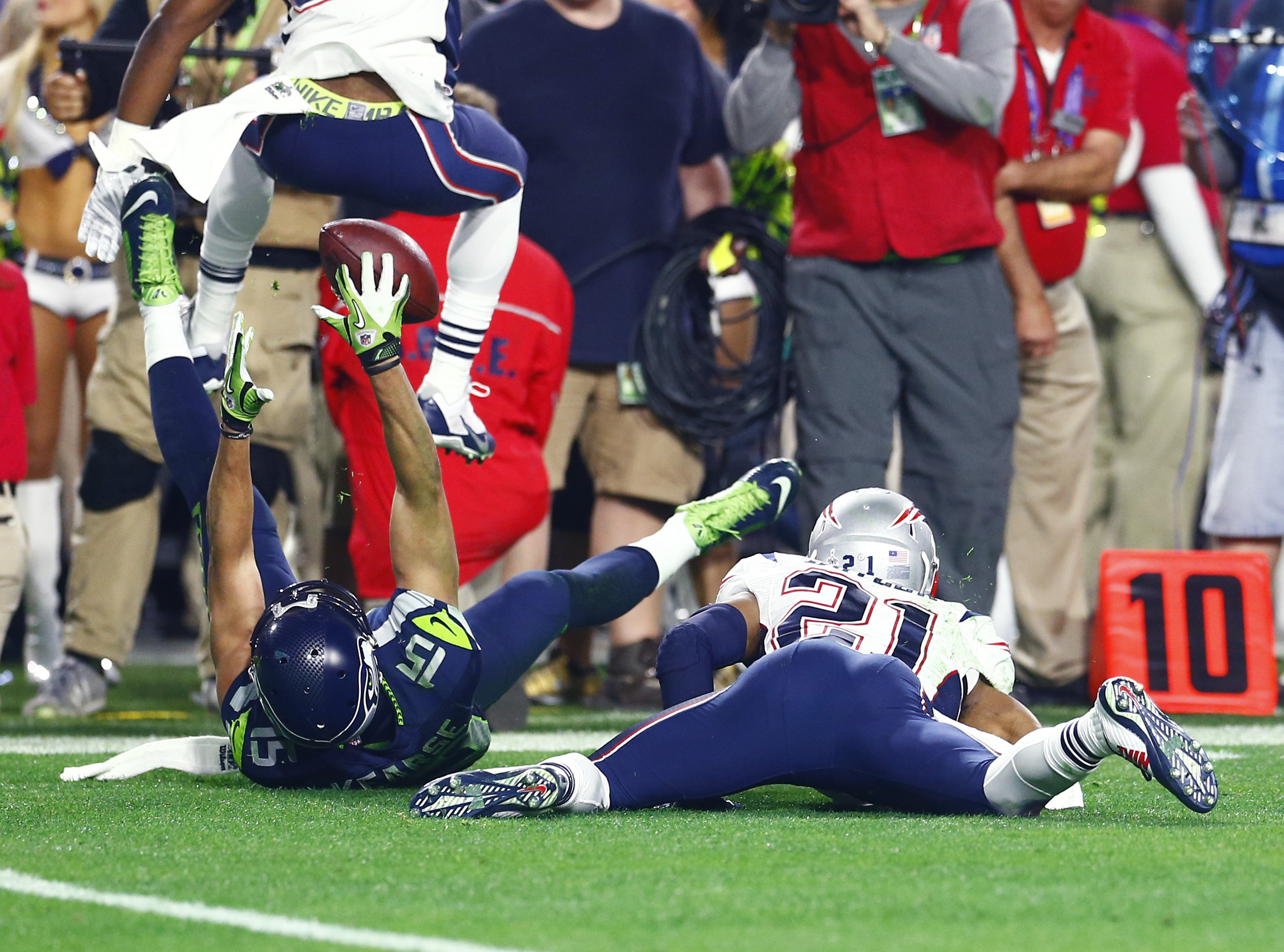 Former Seattle Seahawks wide receiver Jeremaine Kearse has one of the best "forgotten" Super Bowl plays. 