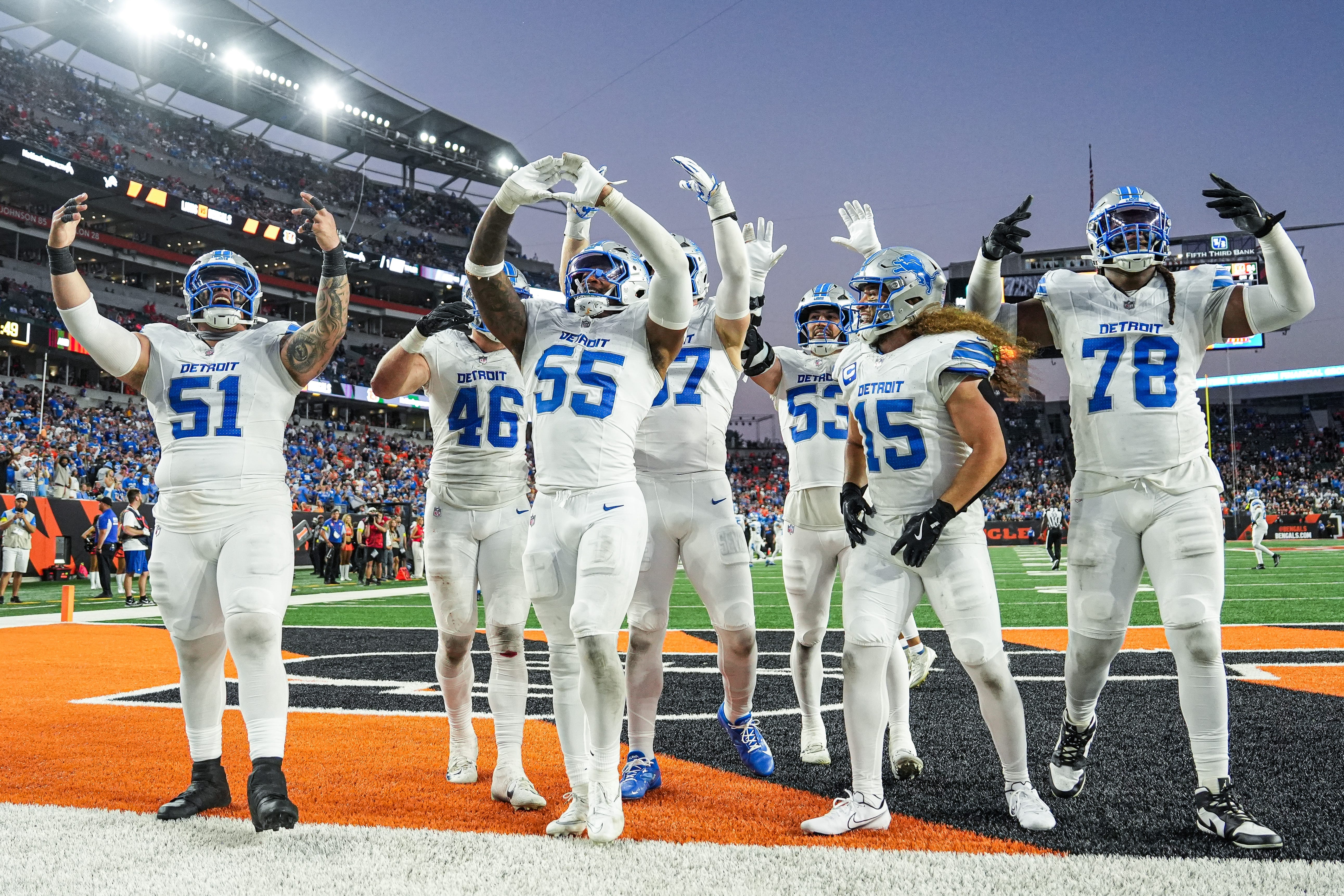Lions vs. Chiefs Prediction & Odds: Sunday Night Football Opening Odds & SNF Picks