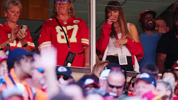 Taylor Swift attends the Kansas City Chiefs football game as we look at the Taylor SWift-Travis Kelce odds