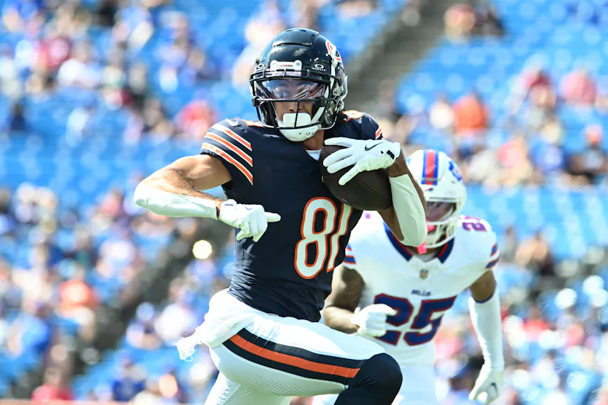 Chicago Bears wide receiver Dante Pettis runs as we look at Illinois sports betting financials for June 2024.
