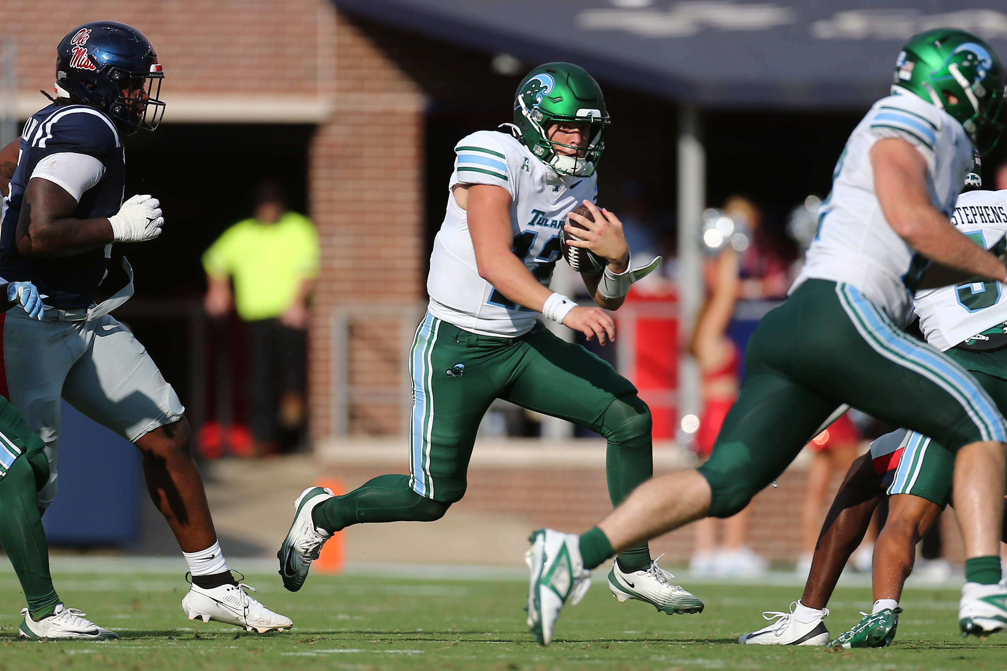 College Football Predictions & Odds Week 7: Best Bets for Thursday