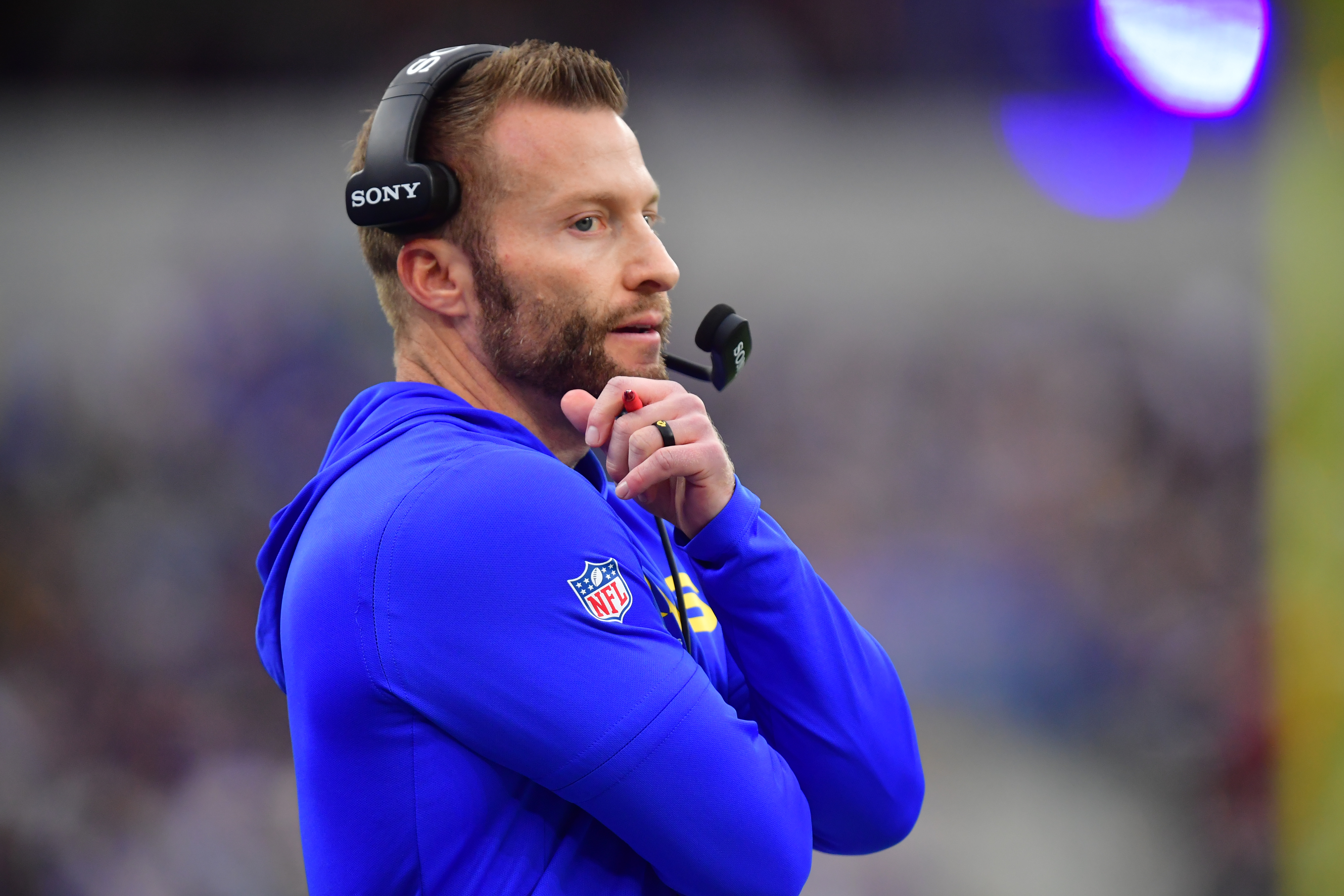  Los Angeles Rams head coach Sean McVay on the sidelines against the Arizona Cardinals during the first half at SoFi Stadium.