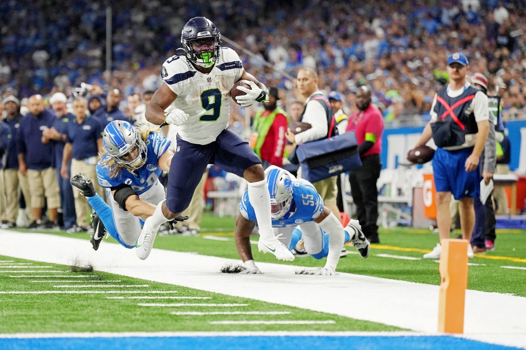 Seahawks postseason spot hangs by a thread heading into K.C. - The Columbian