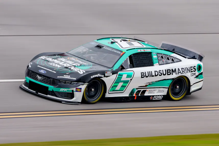 2025 Quaker State Odds & Expert Predictions Tonight: Best NASCAR Picks, Prop Bets for Atlanta