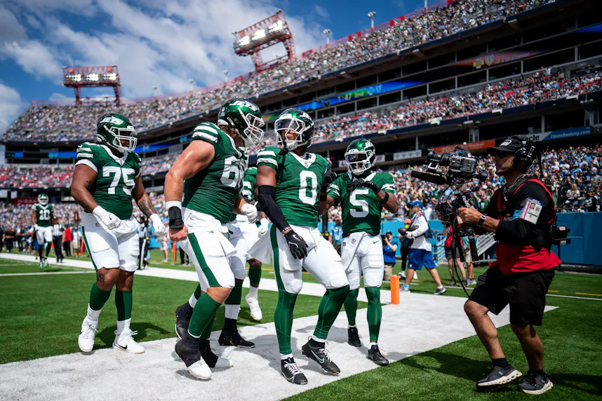 New York Jets running back Braelon Allen (0) celebrates his touchdown as we offer our best Bills vs. Jets MNF parlay for Monday Night Football.
