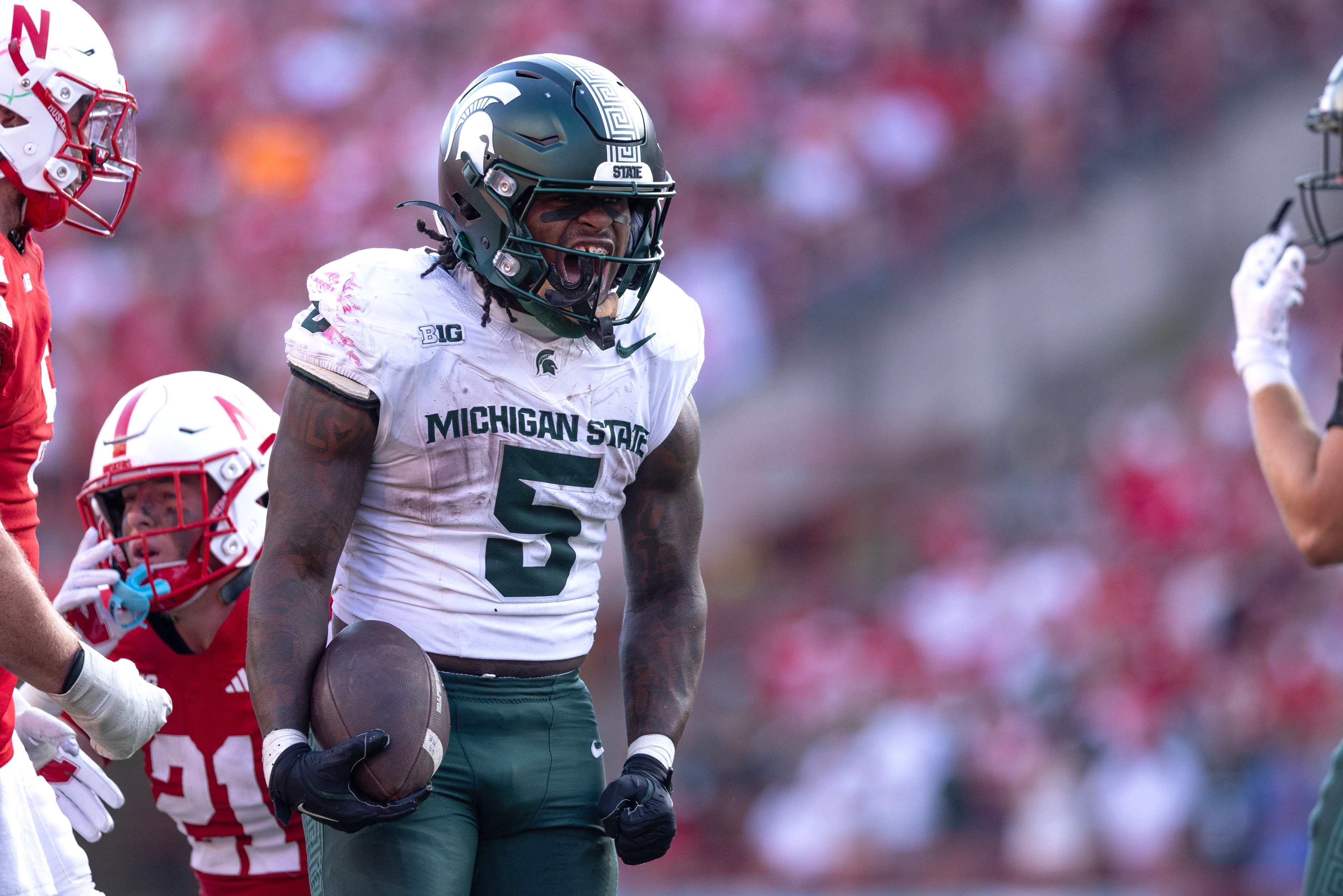 College Football Best Bets Week 9: Back Missouri to Keep Heisman Hopeful Pavia in Check