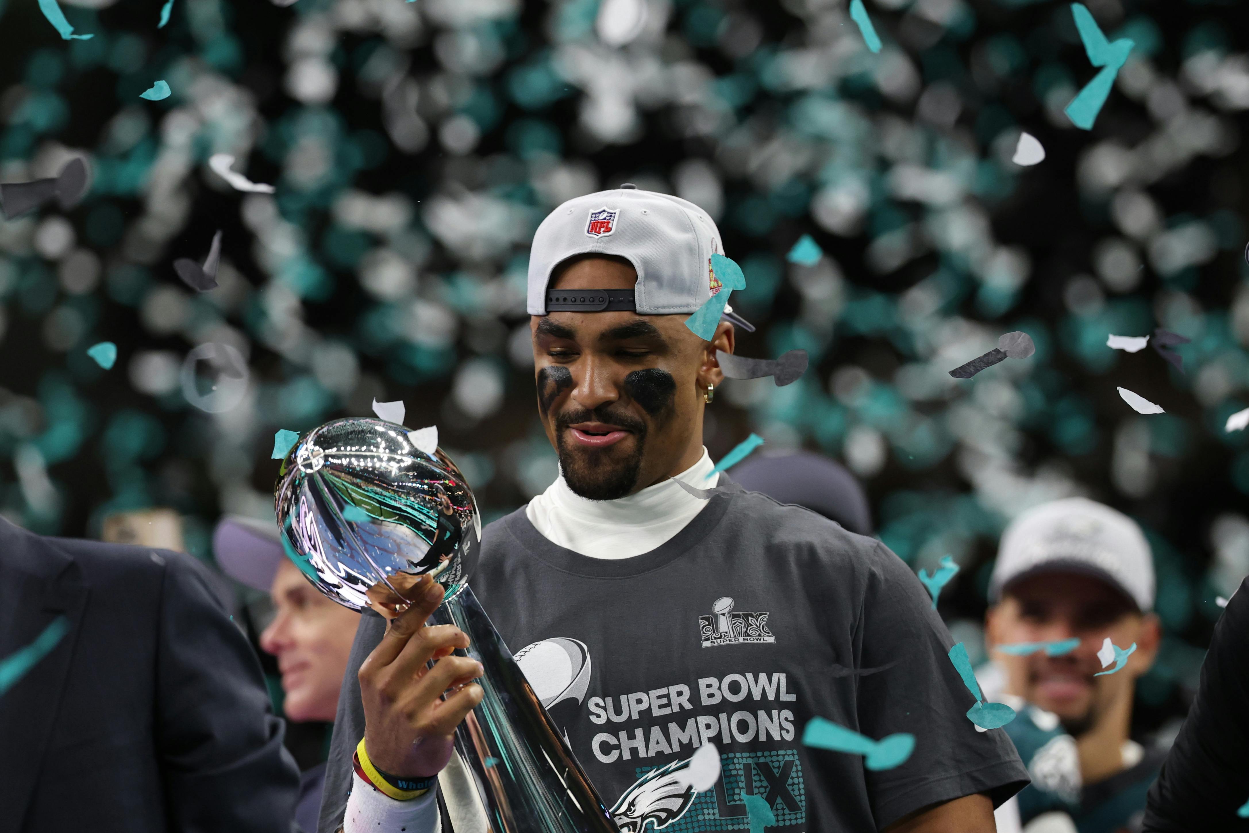 Super Bowl Predictions 2026: Expert NFL Picks, Odds & AI Projections