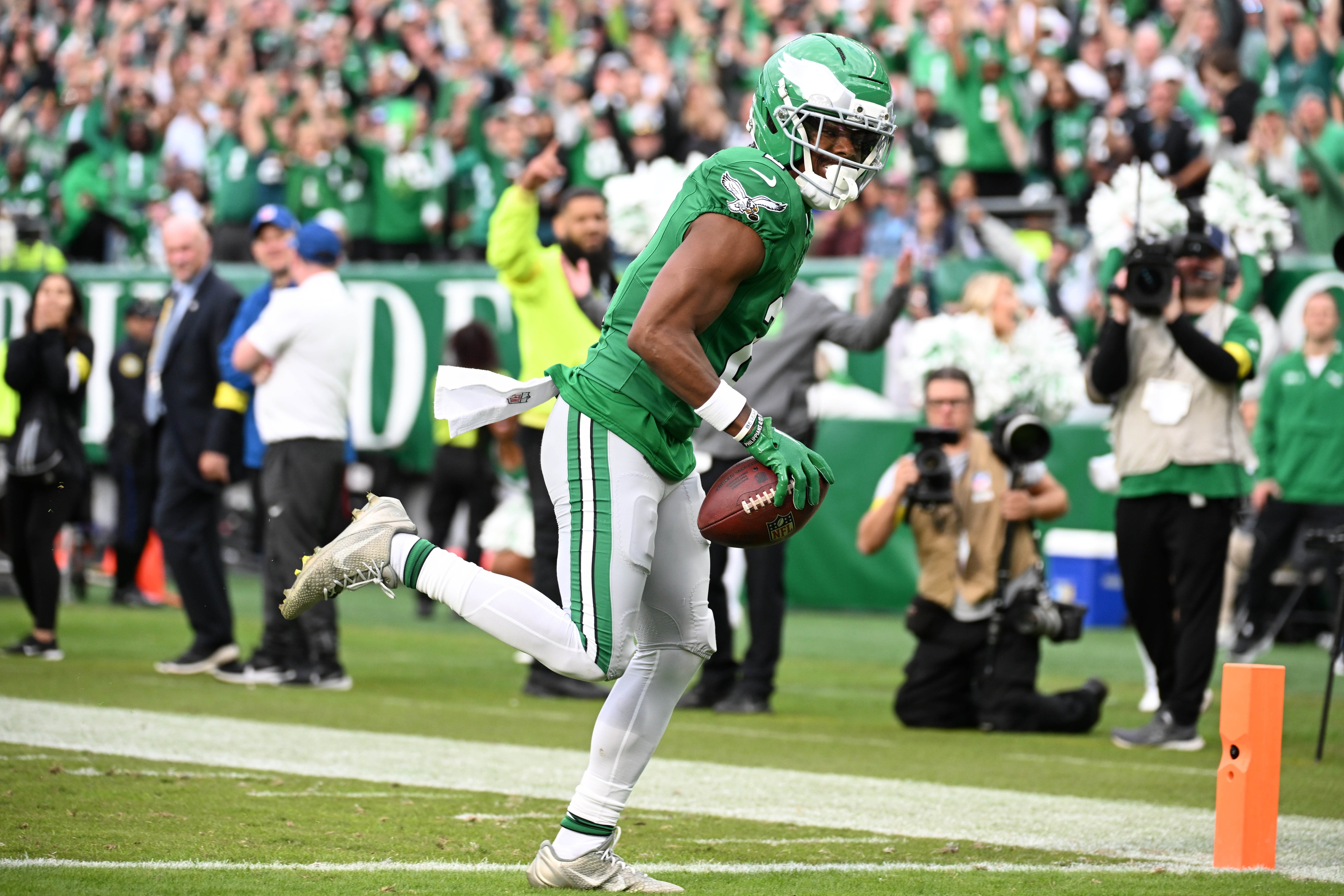 Commanders vs. Eagles Player Props Today | Best Week 18 Prop Bets & TD Picks