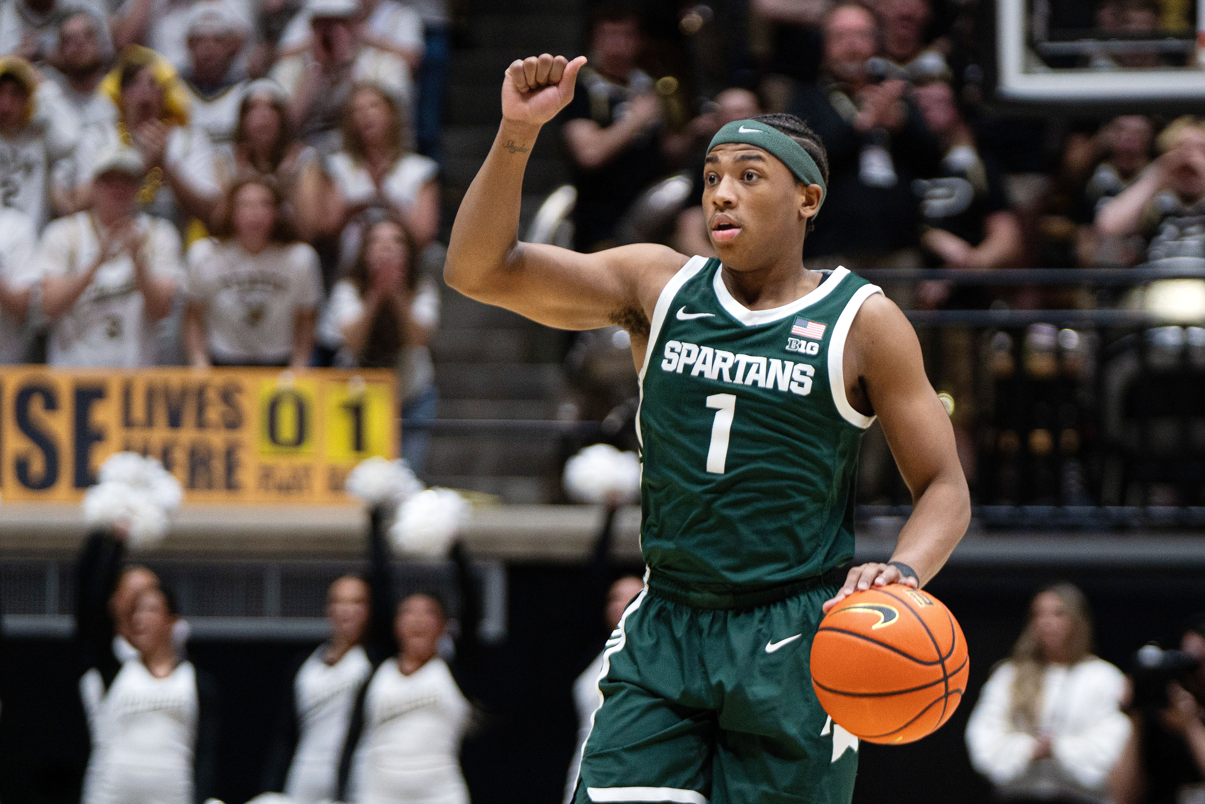 Michigan State's Jeremy Fears Jr. is the focus of our college basketball predictions today.
