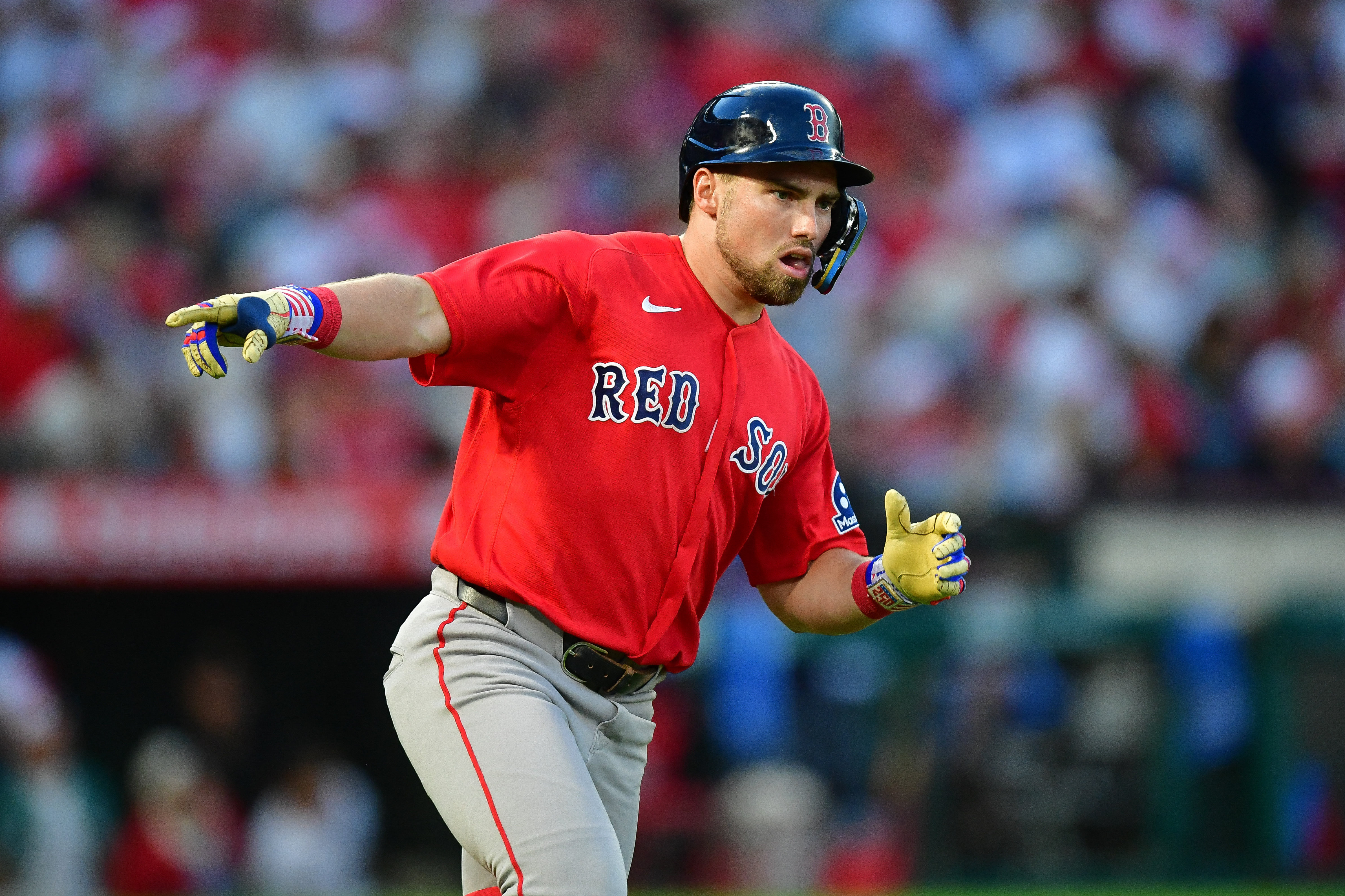 Boston Red Sox third baseman Caleb Durbin (5) runs as we break down our Red Sox vs. Angels prediction.