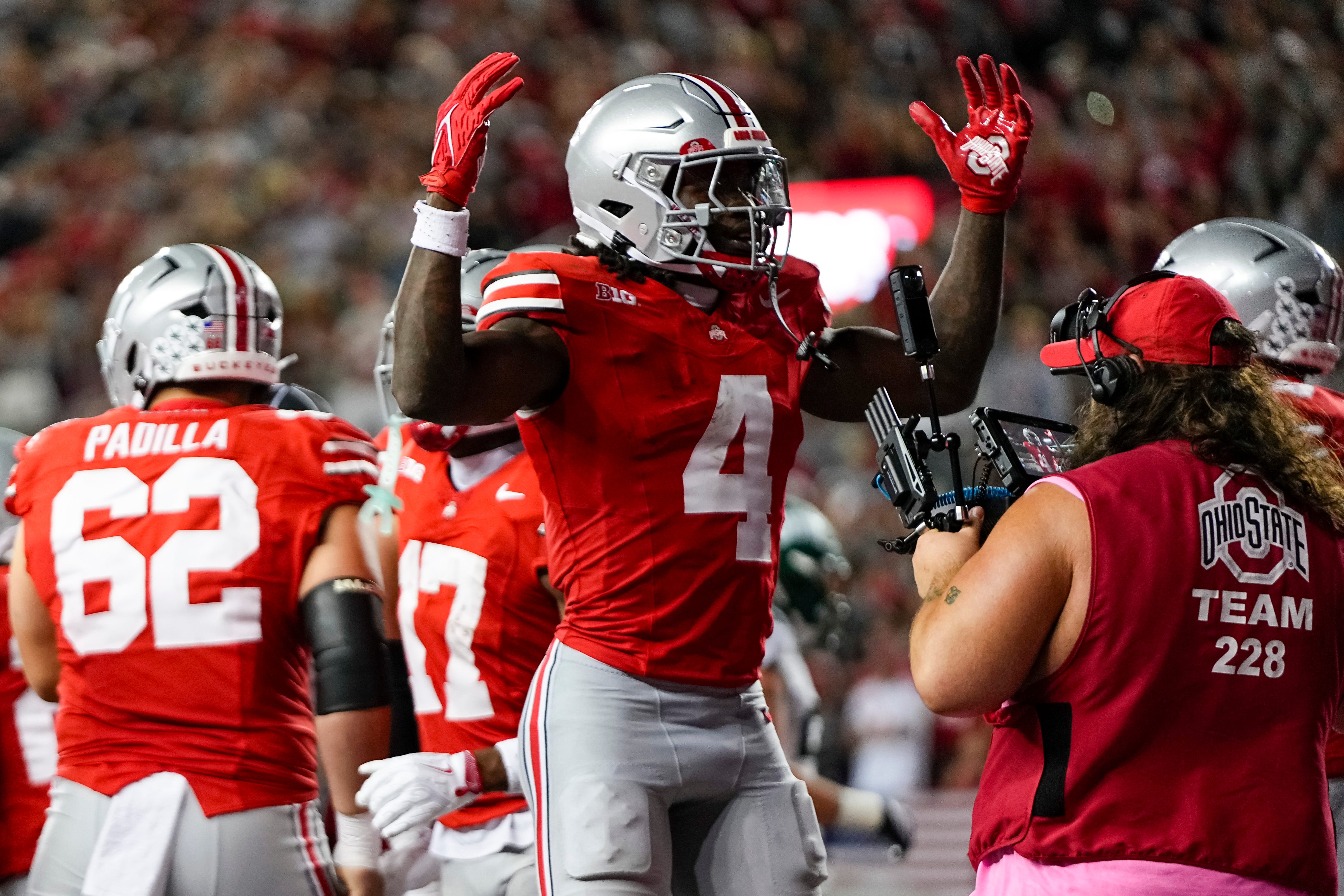 College Football National Championship Odds: Big Ten Chasing 3rd Straight Title, SEC Shows Cracks