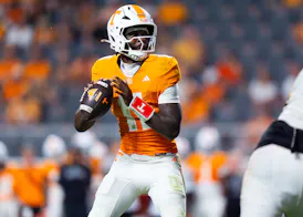 Texas vs. Tennessee Prediction: Week 4 Odds, Picks & Best Bet