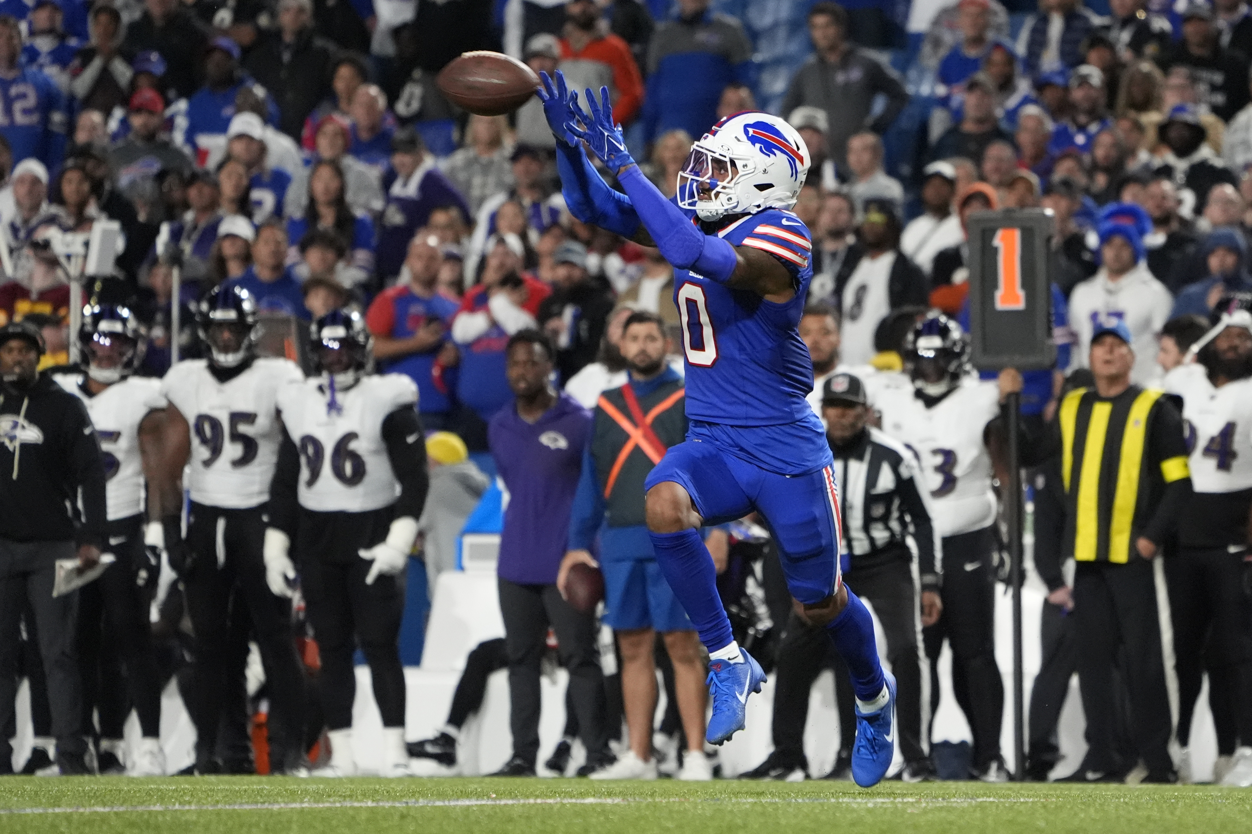 Patriots vs. Bills Best Bets & Expert Picks: SNF Player Props and Touchdown Predictions