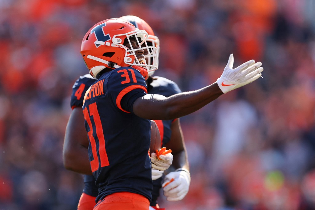 Chicago Bears 2023 NFL Mock Draft: Will Anderson Jr., Jalin Hyatt Showcase  Talent Available for Chicago