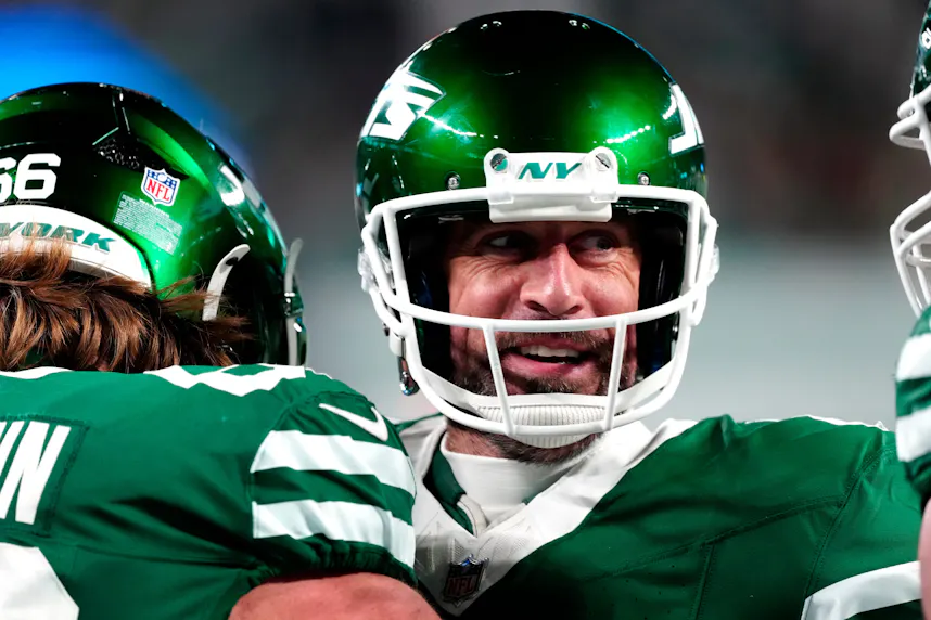 Aaron Rodgers Next Team Odds: Giants Clear Favorites to Sign Rodgers, Steelers Hanging Around