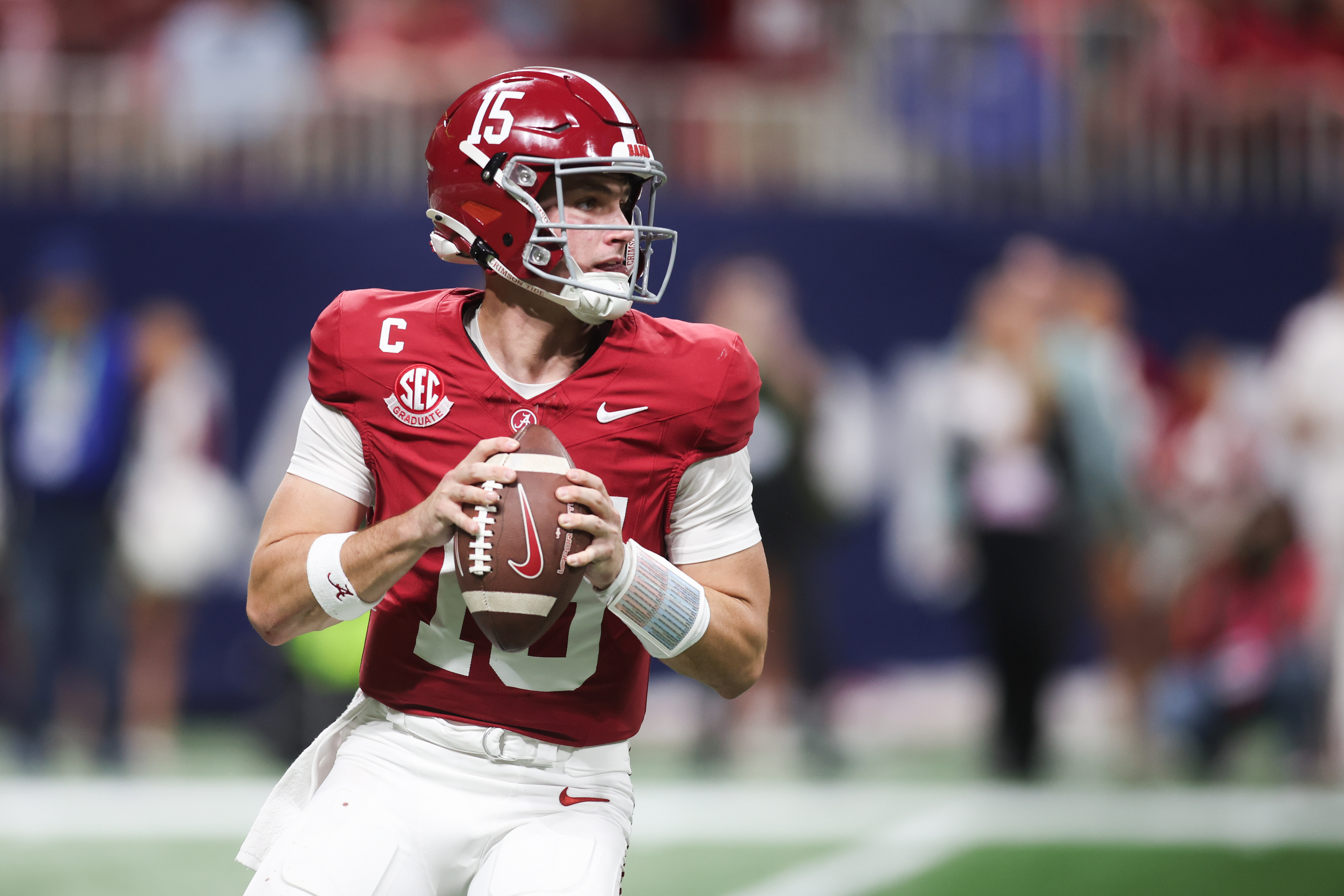 Alabama quarterback Ty Simpson (15) looks to pass as we offer our best Alabama vs. Oklahoma player props.