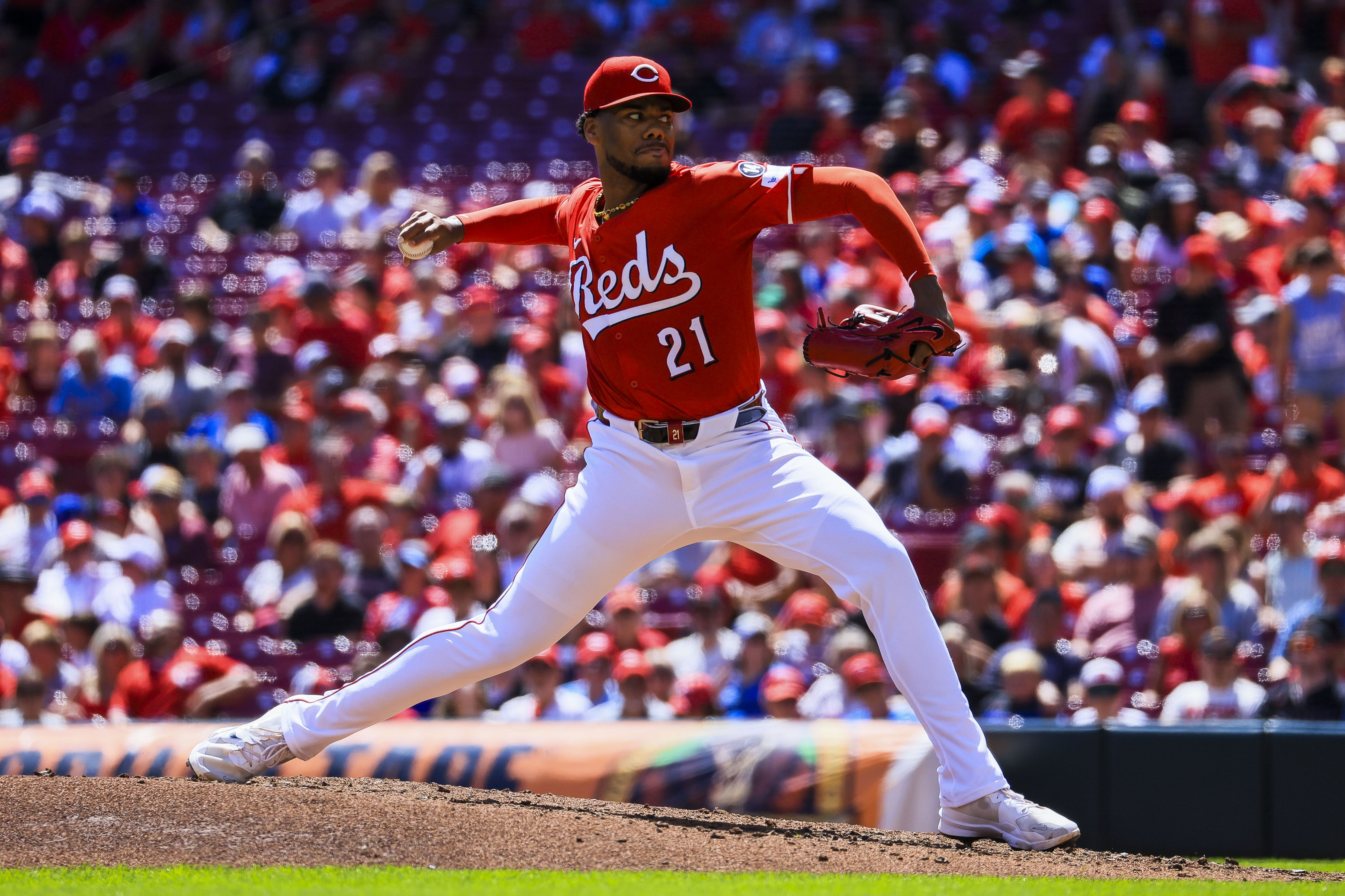 Cubs vs. Reds Prediction, Odds & Expert Picks Today