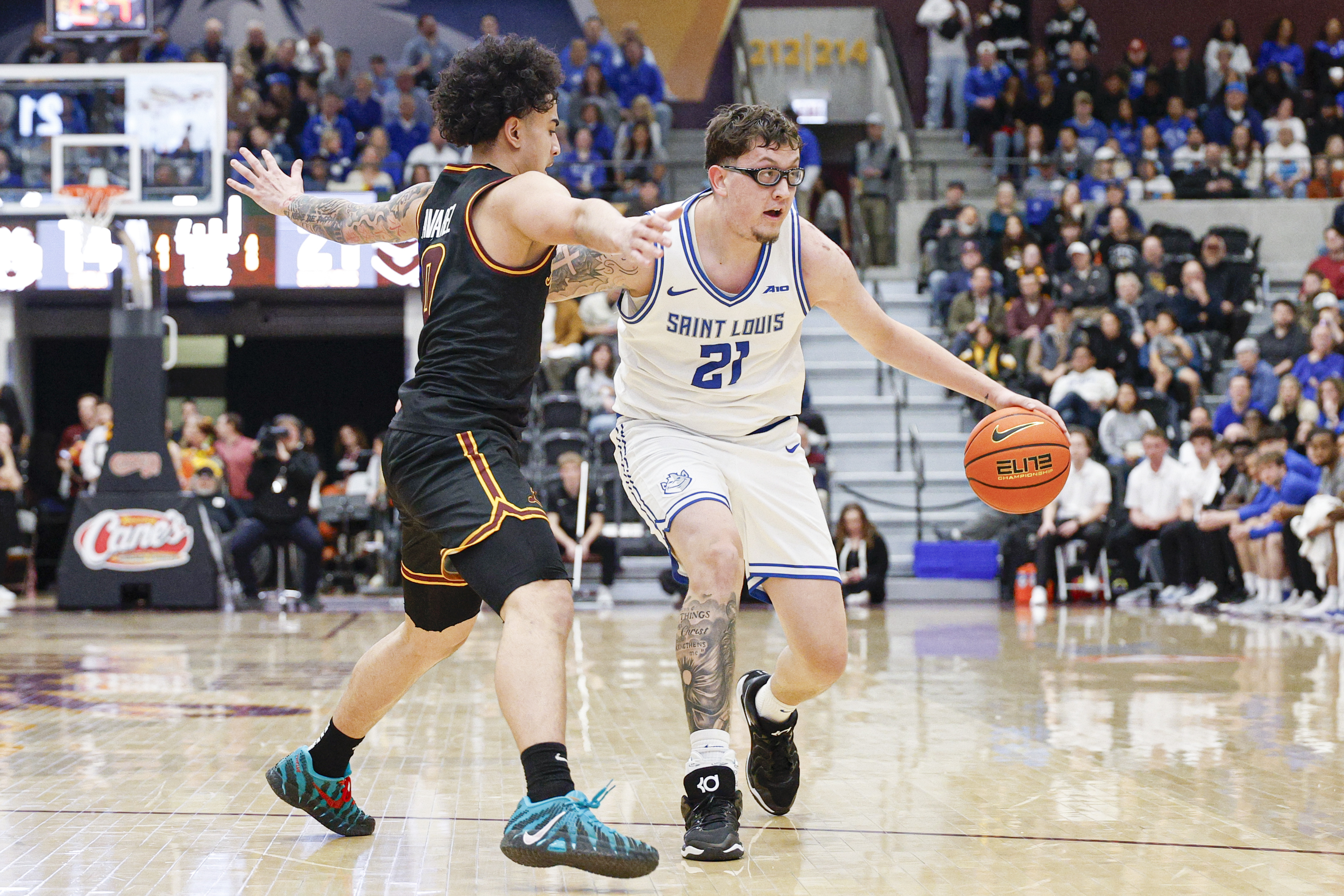 Saint Louis center Robbie Avila is the focus of our college basketball predictions today.