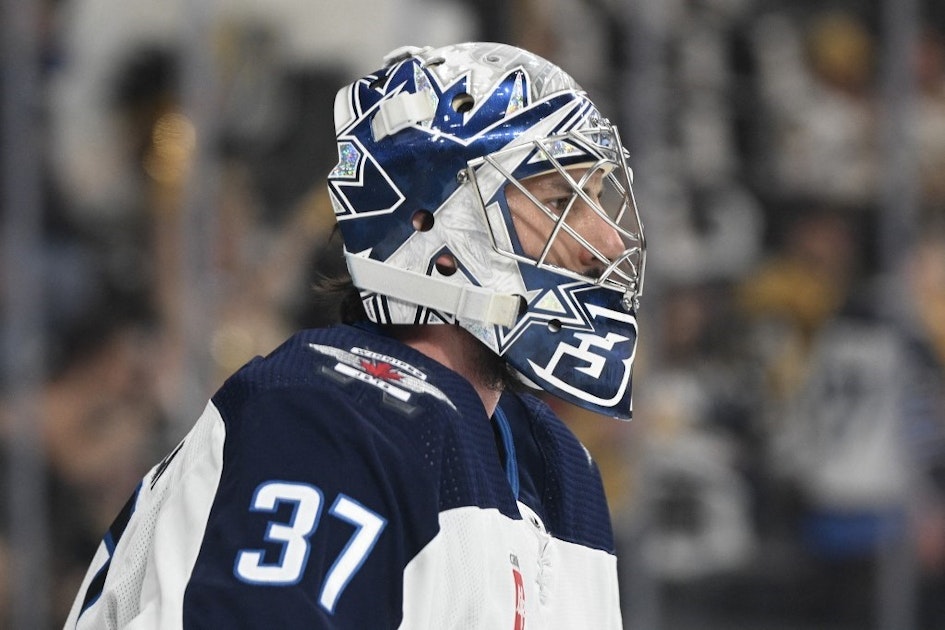 Vezina Trophy Odds 2024 Hellebuyck Consensus Favorite Exiting AllStar