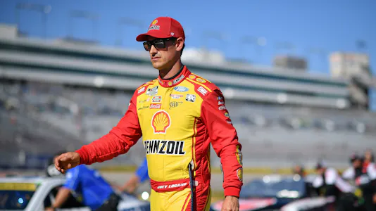 NASCAR Predictions at Martinsville: 2025 Xfinity 500 Odds & Expert Picks