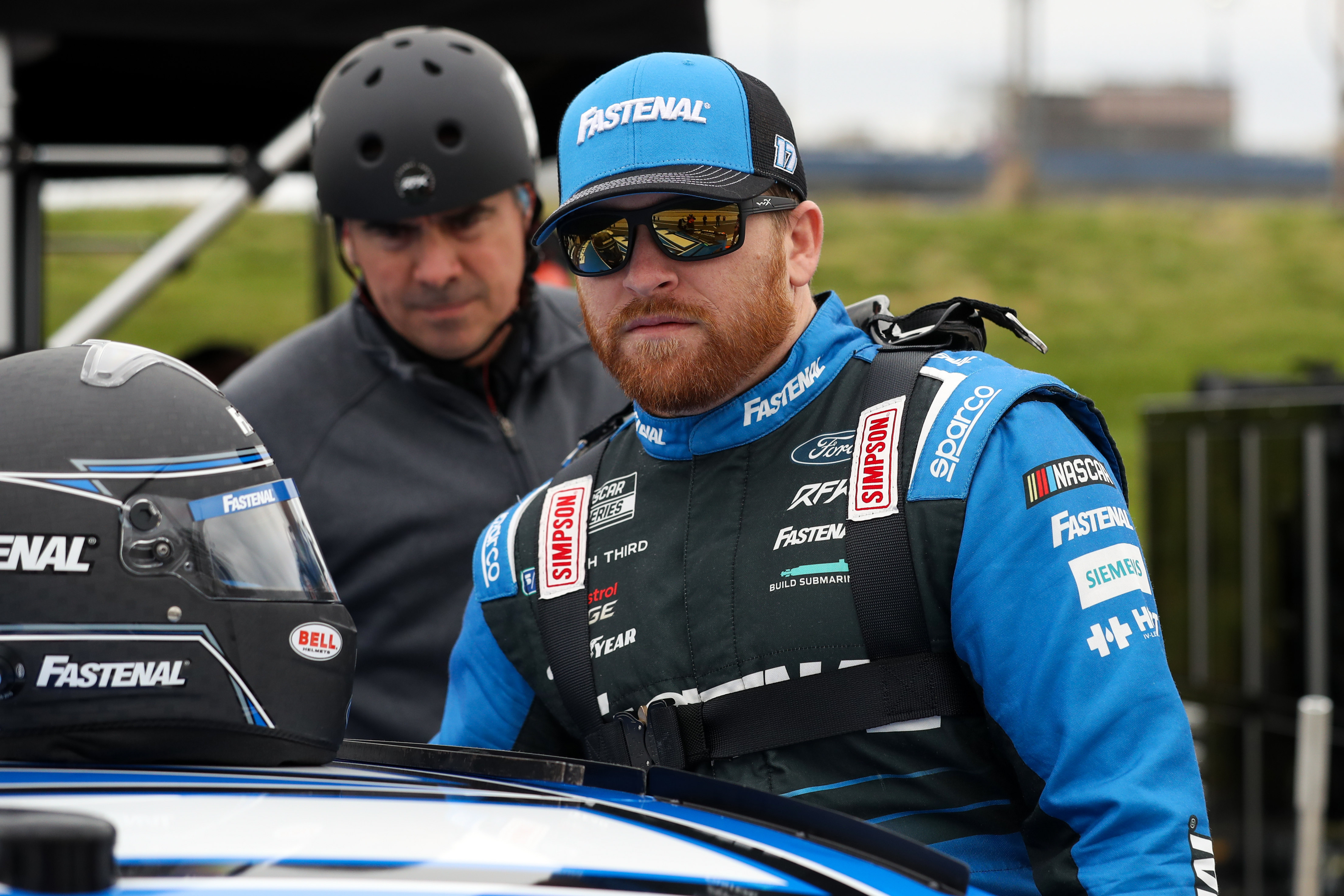 NASCAR AI Predictions at Dover 2025: ChatGPT's Picks for Autotrader EchoPark Automotive 400