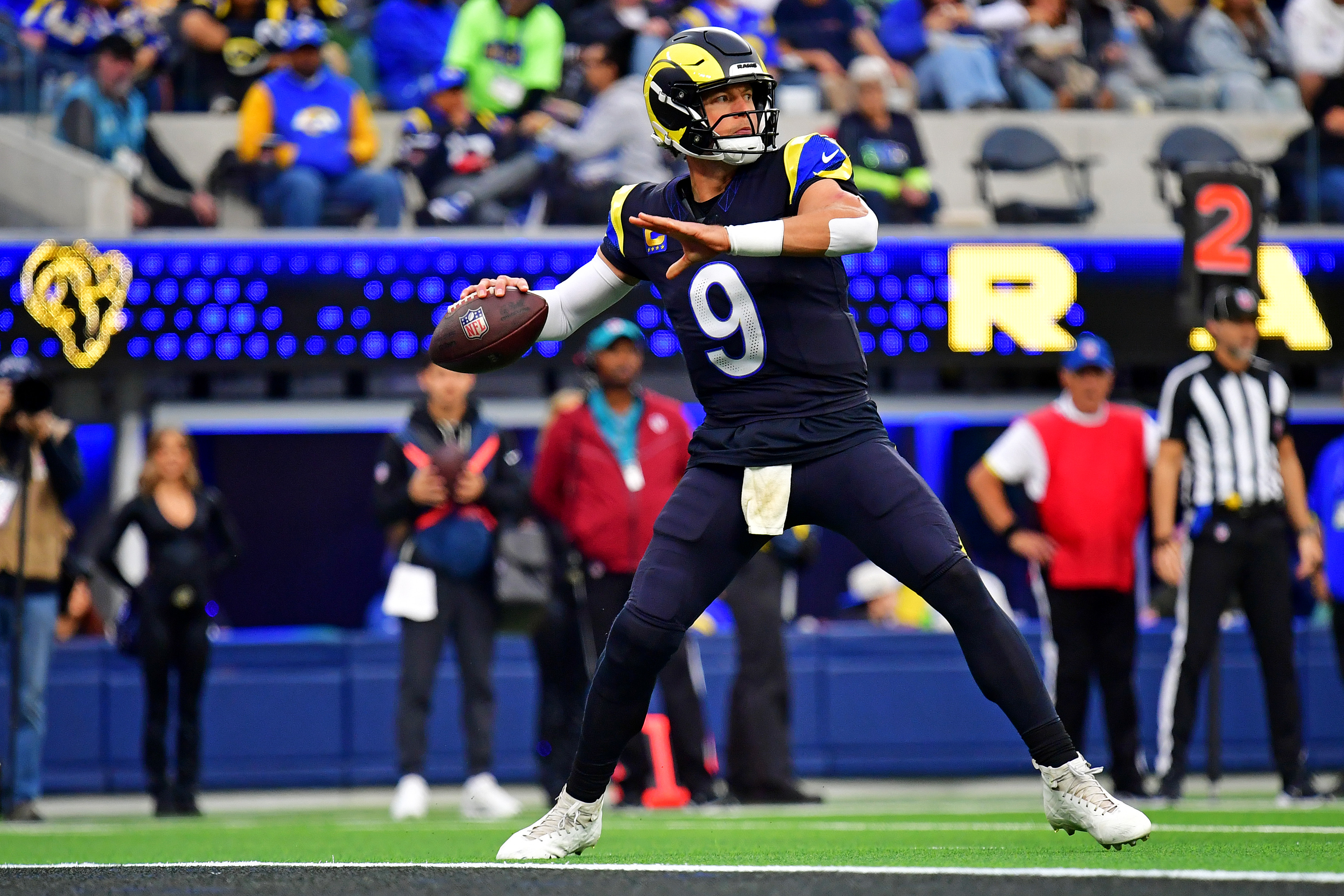 Sunday Night Football Odds & Predictions Week 12: Buccaneers vs. Rams SNF Betting Lines