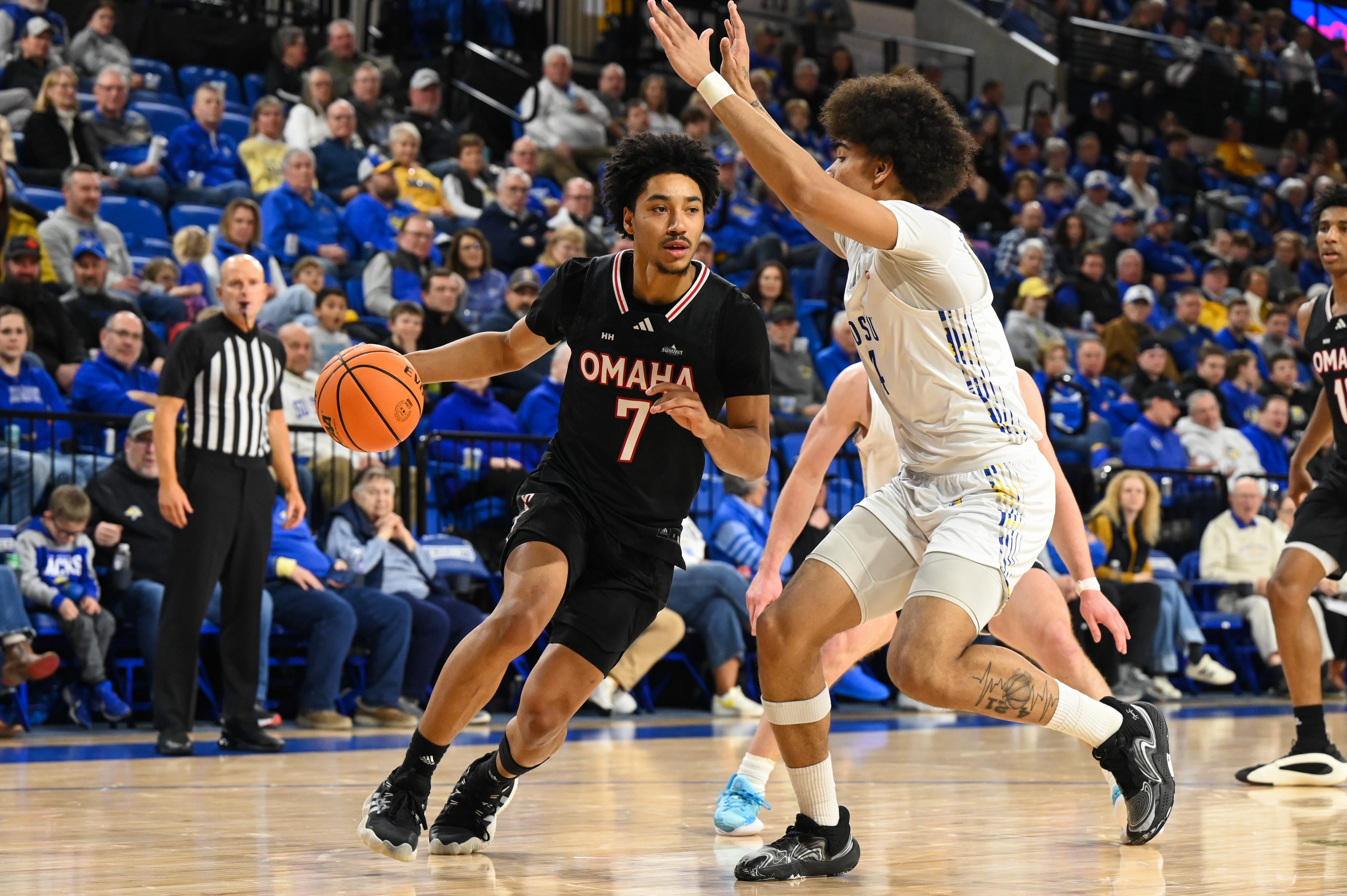 St. Thomas vs. Omaha Prediction, Odds & Score Picks: Summit League Final Best Bets