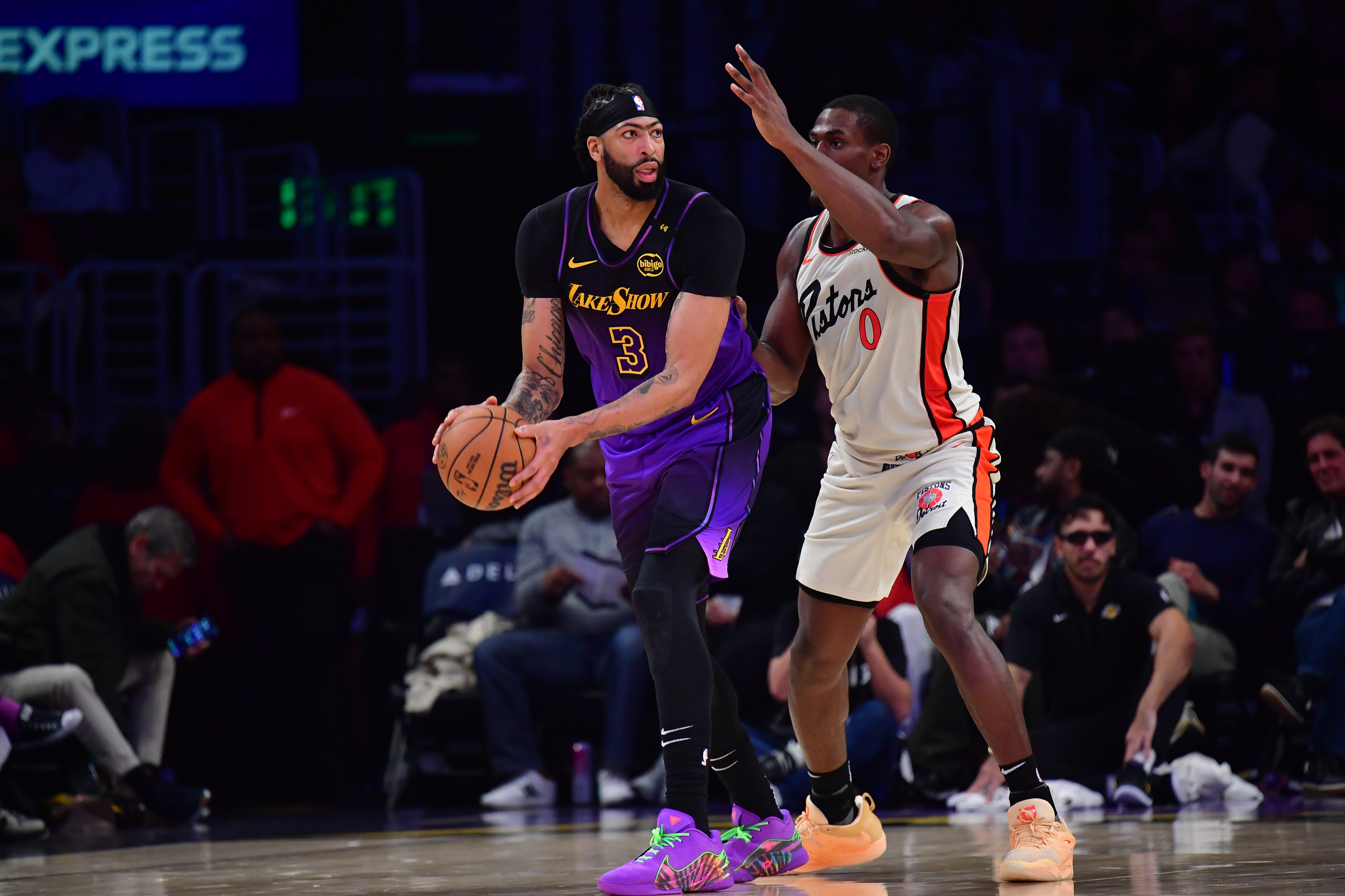 Lakers vs. Warriors Parlay Picks & Predictions: SGP Odds for NBA Christmas Day