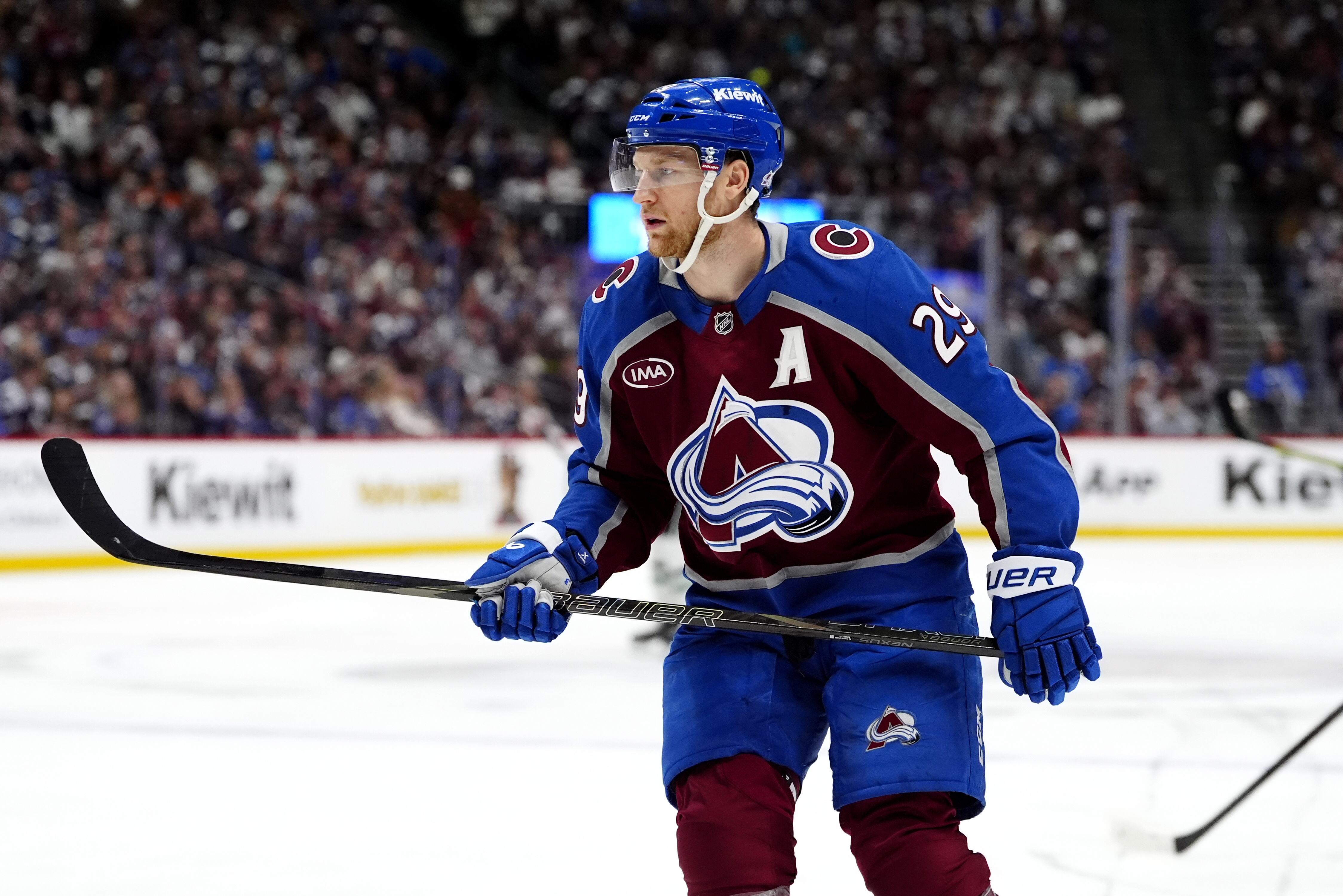 NHL Player Props Tonight: Anytime Goal Scorer Predictions & Best Bets for Tuesday