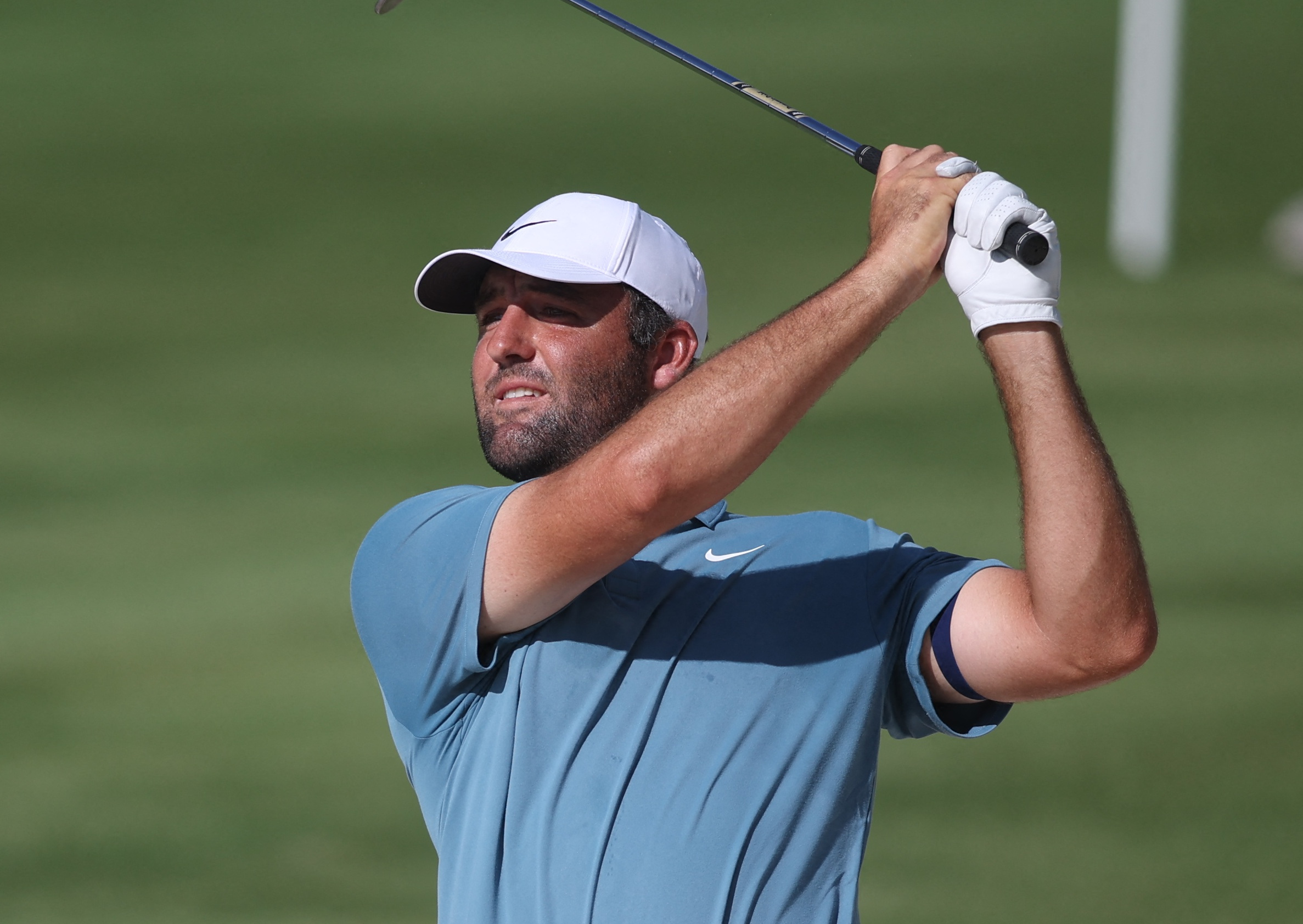 Aug 30, 2026; Atlanta, Georgia, USA; Scottie Scheffler hits the ball on the 16th hole during the final round of the TOUR Championship golf tournament. Mandatory Credit: Brett Davis-Imagn Images