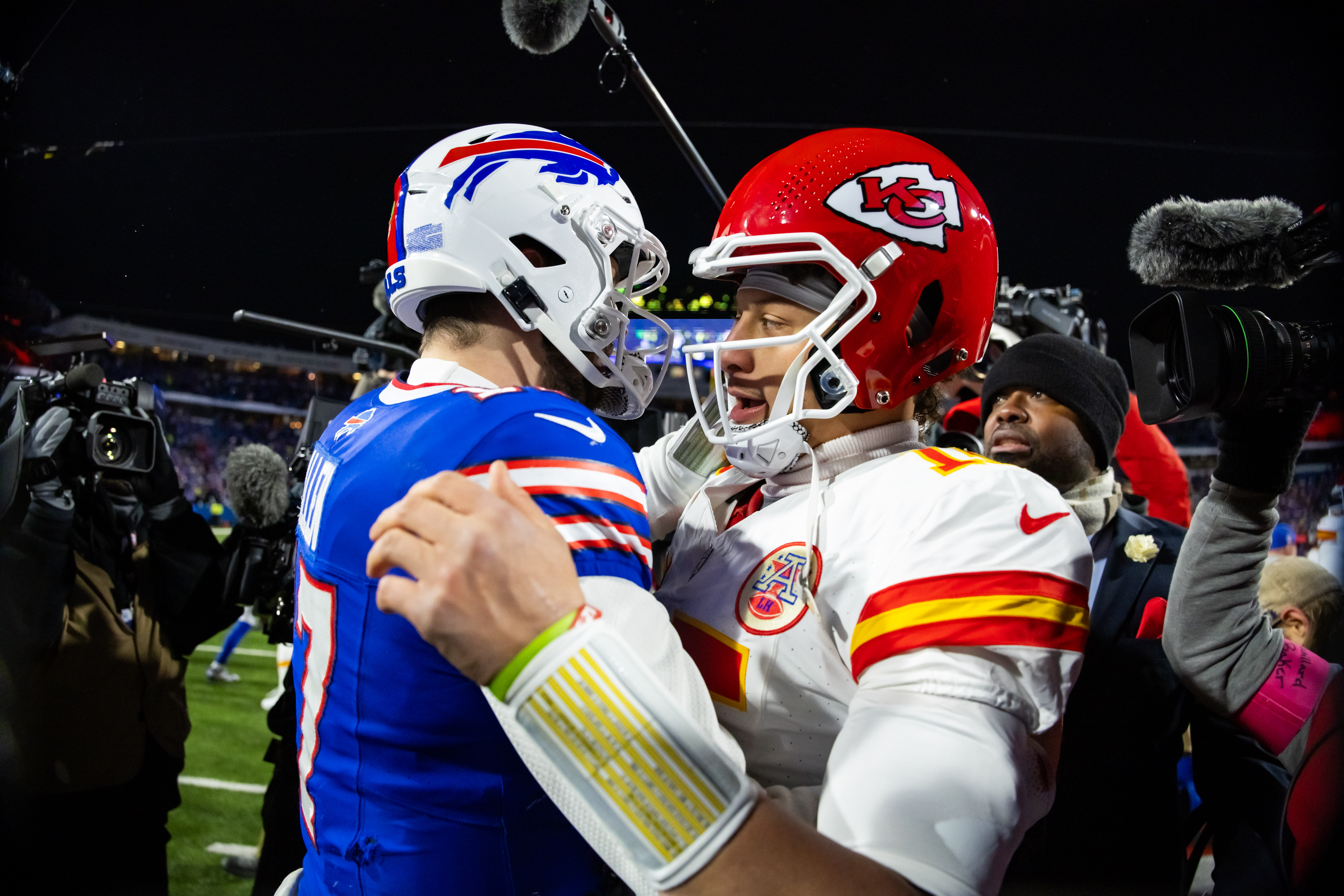 Opening 2026 Super Bowl Odds: Chiefs, Bills Open as Favorites for Super Bowl 60