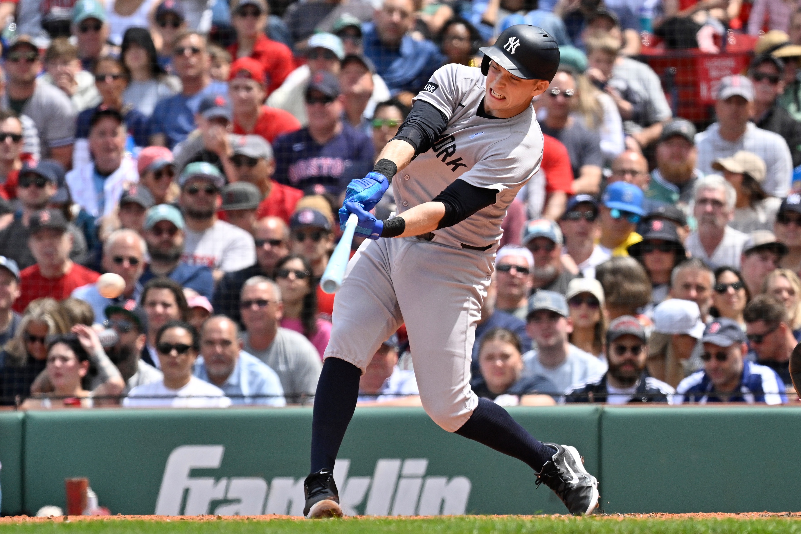 Angels vs Yankees Prediction, Picks & Odds for Tonight