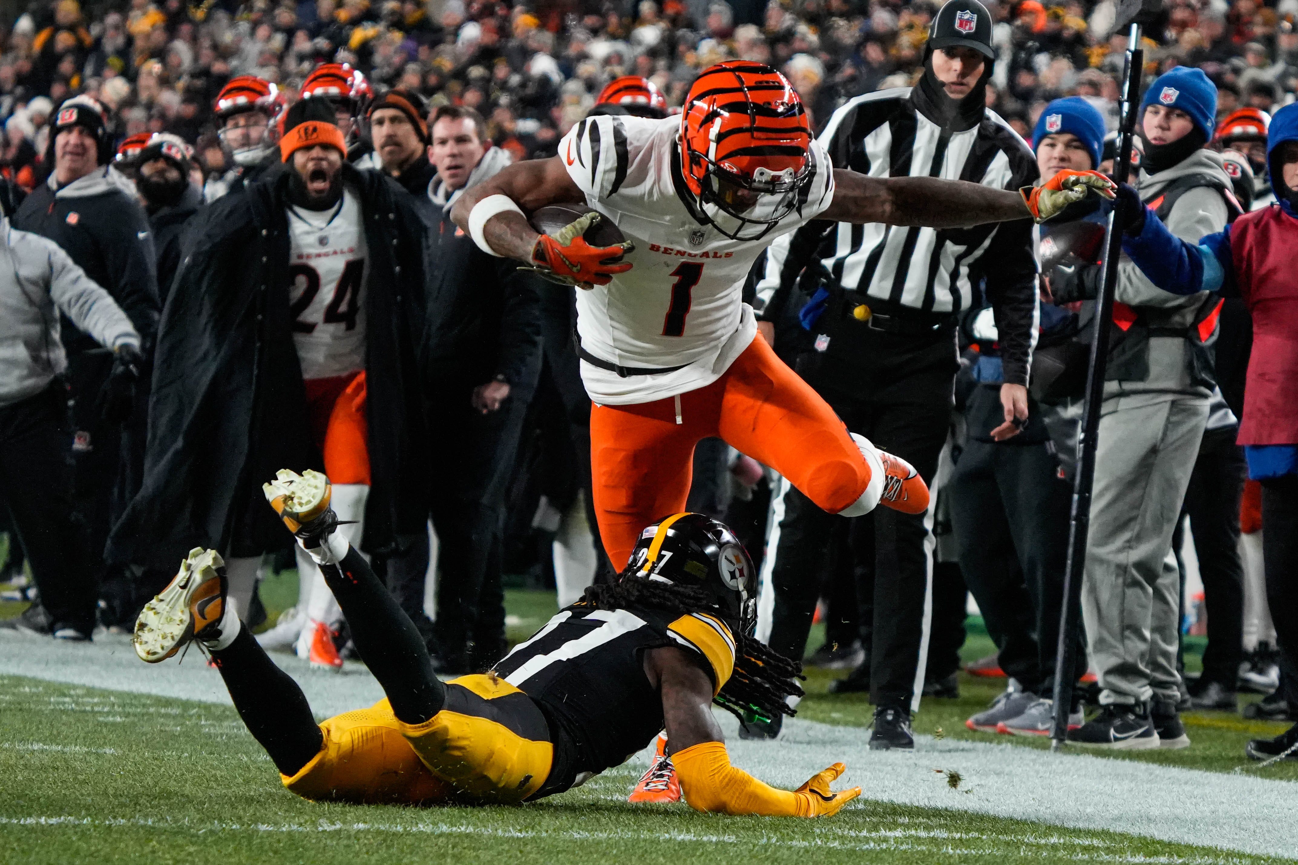 NFL Predictions Week 7: Best Bets & Odds for Every Game