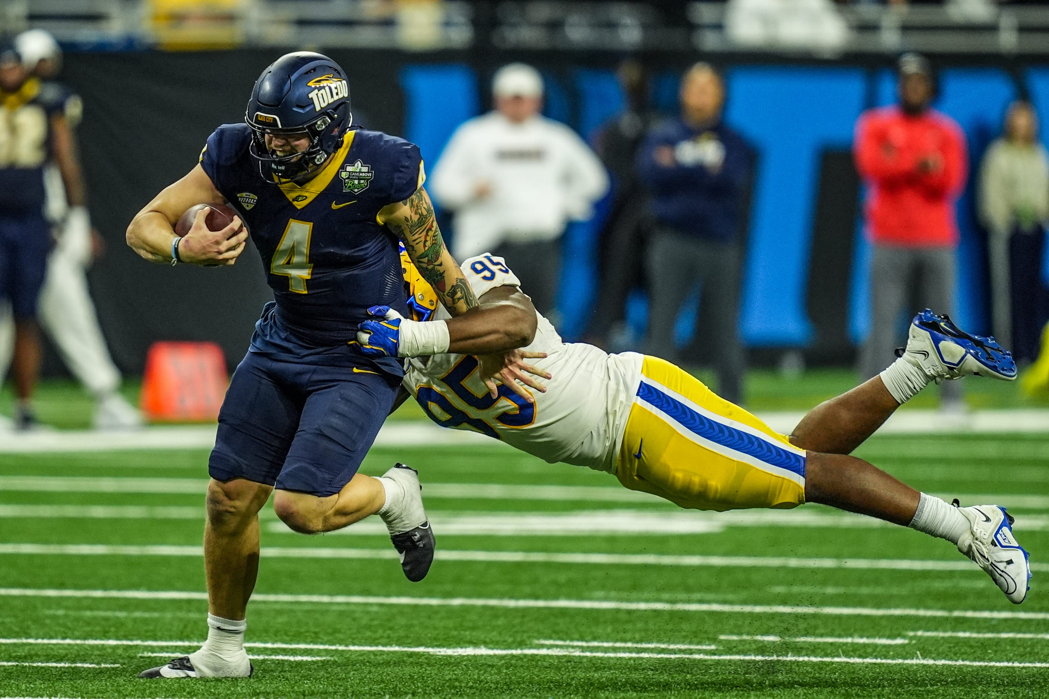 College Football Best Bets Week 1: Expert Picks, ATS Predictions & Player Props