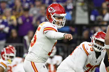 Chiefs vs. Ravens odds, prediction, betting trends for NFL's 'Monday Night  Football' game