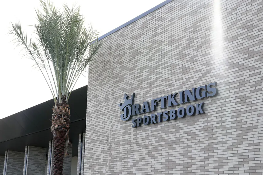 DraftKings Announces 20% Revenue Rise to $1.4 billion