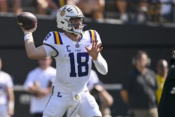 Texas A&M vs. LSU Prediction Today: College Football Week 9 Odds & Picks